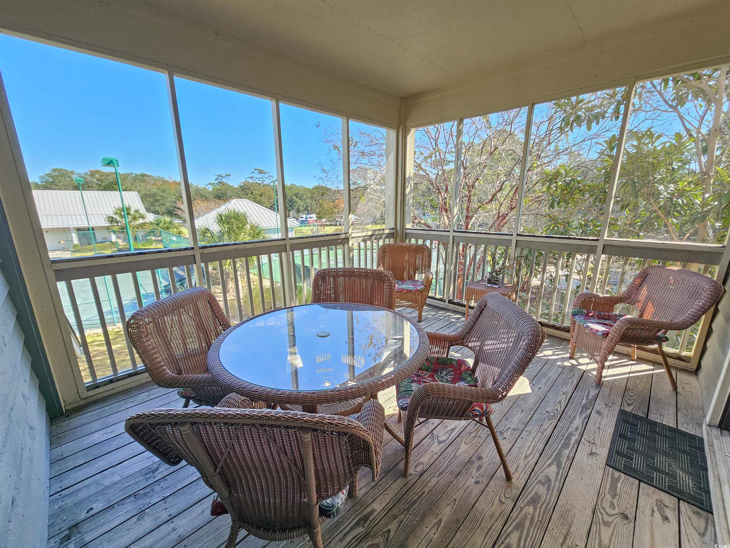 800 Castleford Circle Property Photo 4
