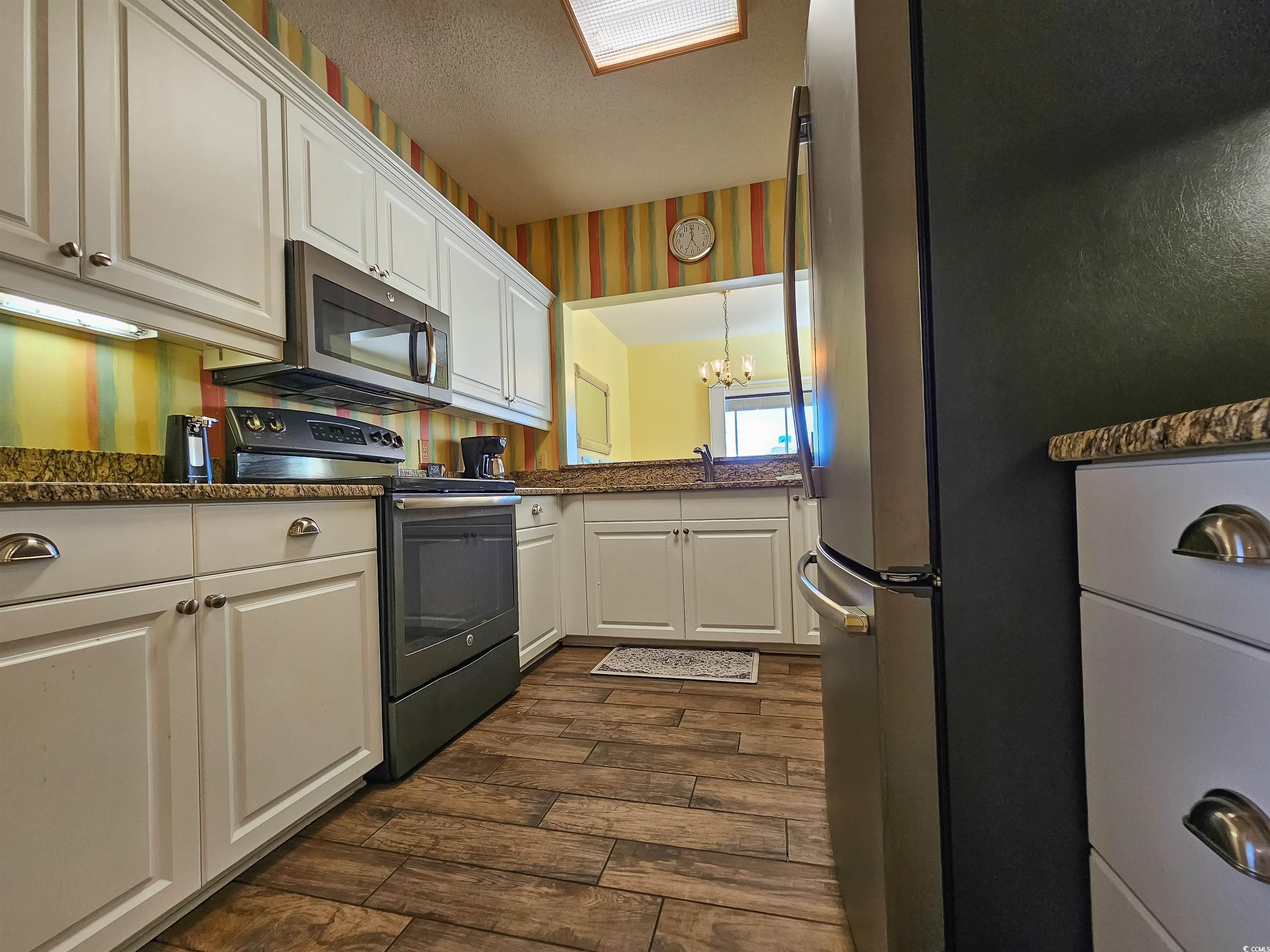 800 Castleford Circle Property Photo 10
