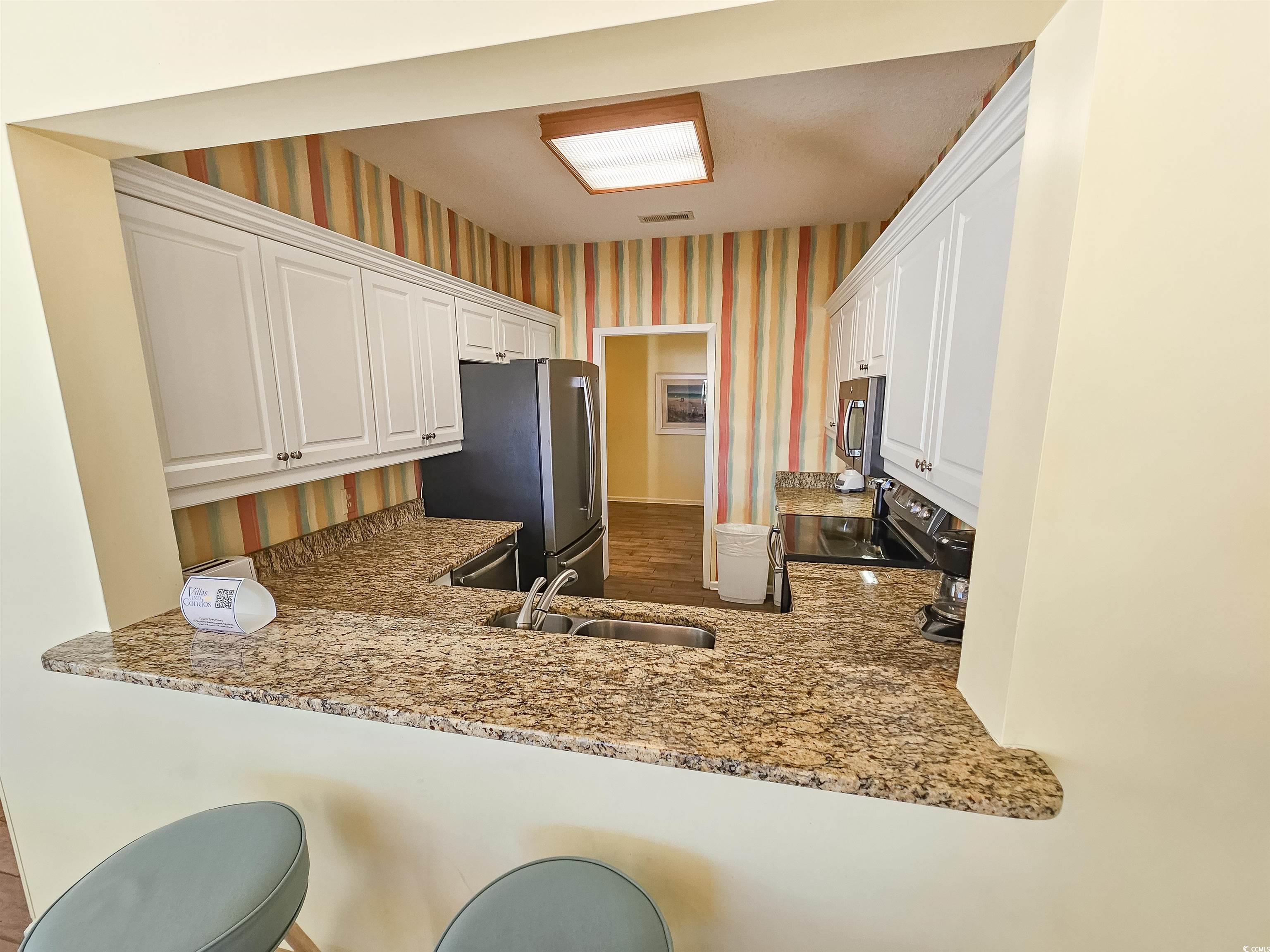 800 Castleford Circle Property Photo 16