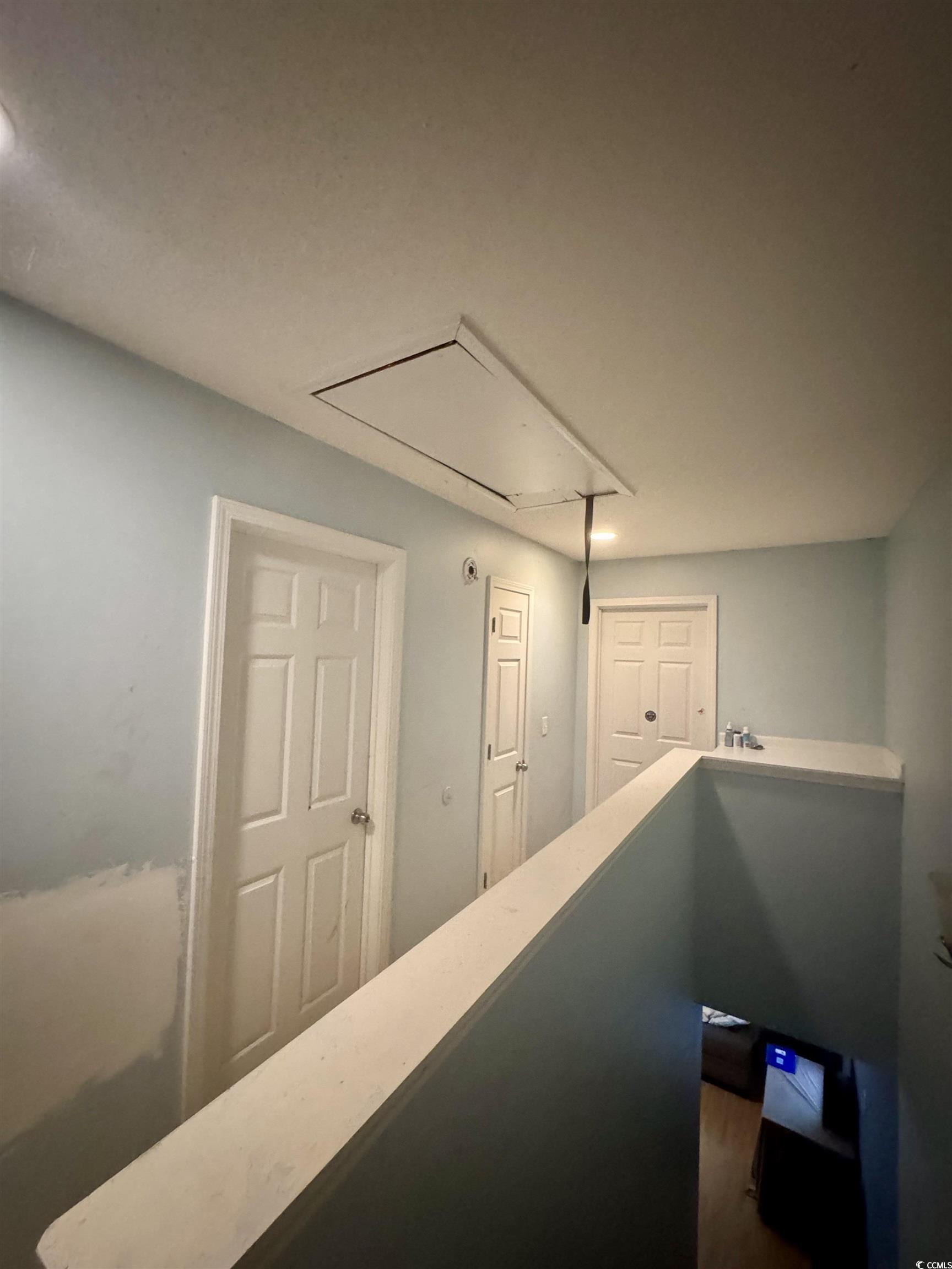 1207 Pinegrove Dr. Property Photo 8