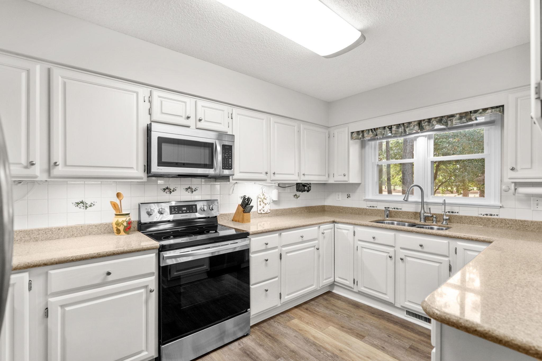 1239 Links Rd. Property Photo 15