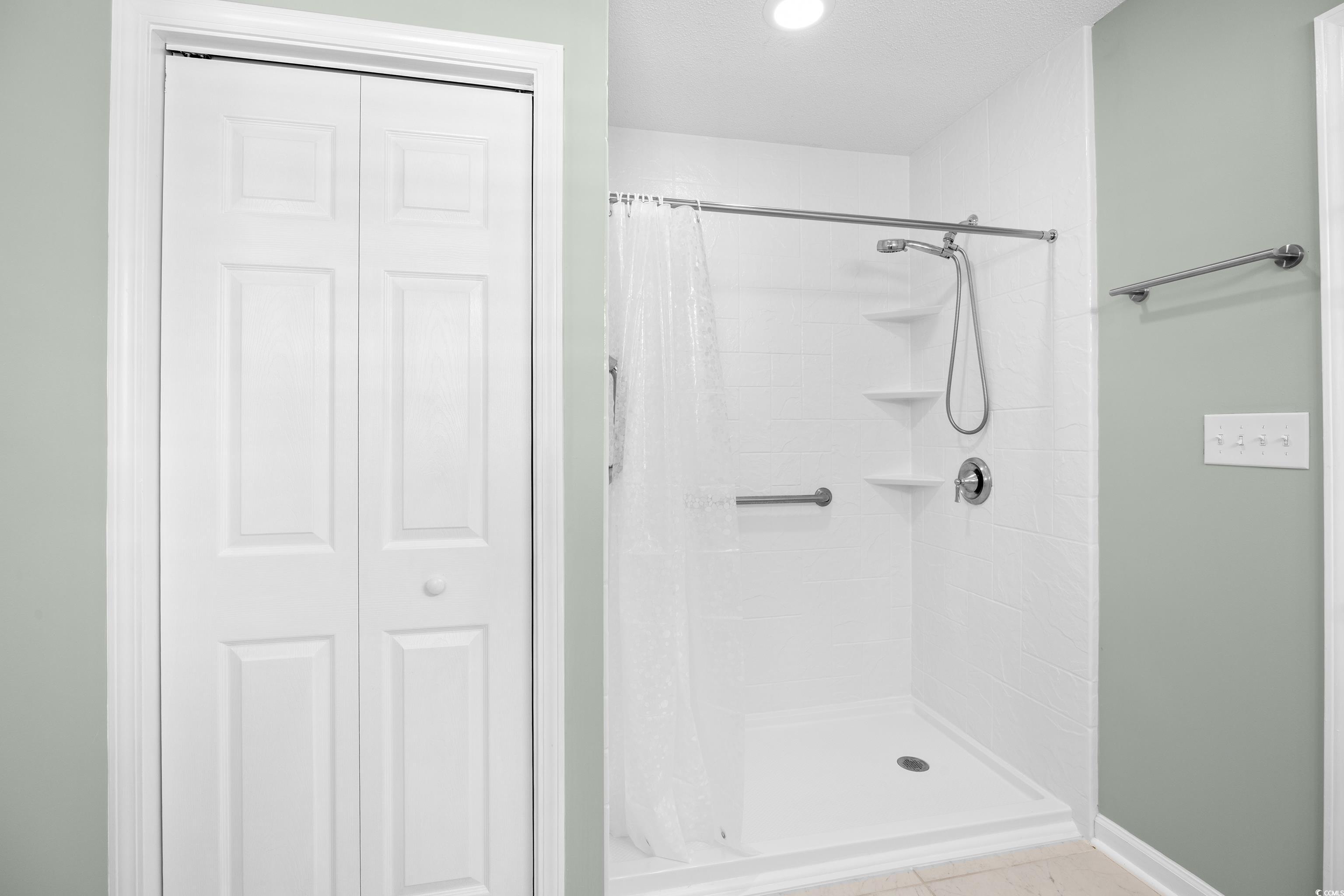 4237 Rivergate Ln. Property Photo 23