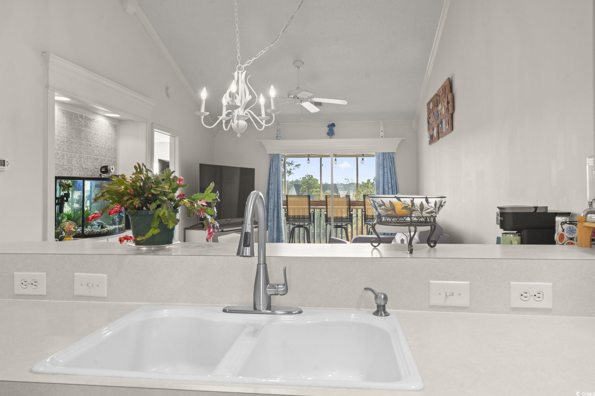 4405 Eastport Blvd. Property Photo 14