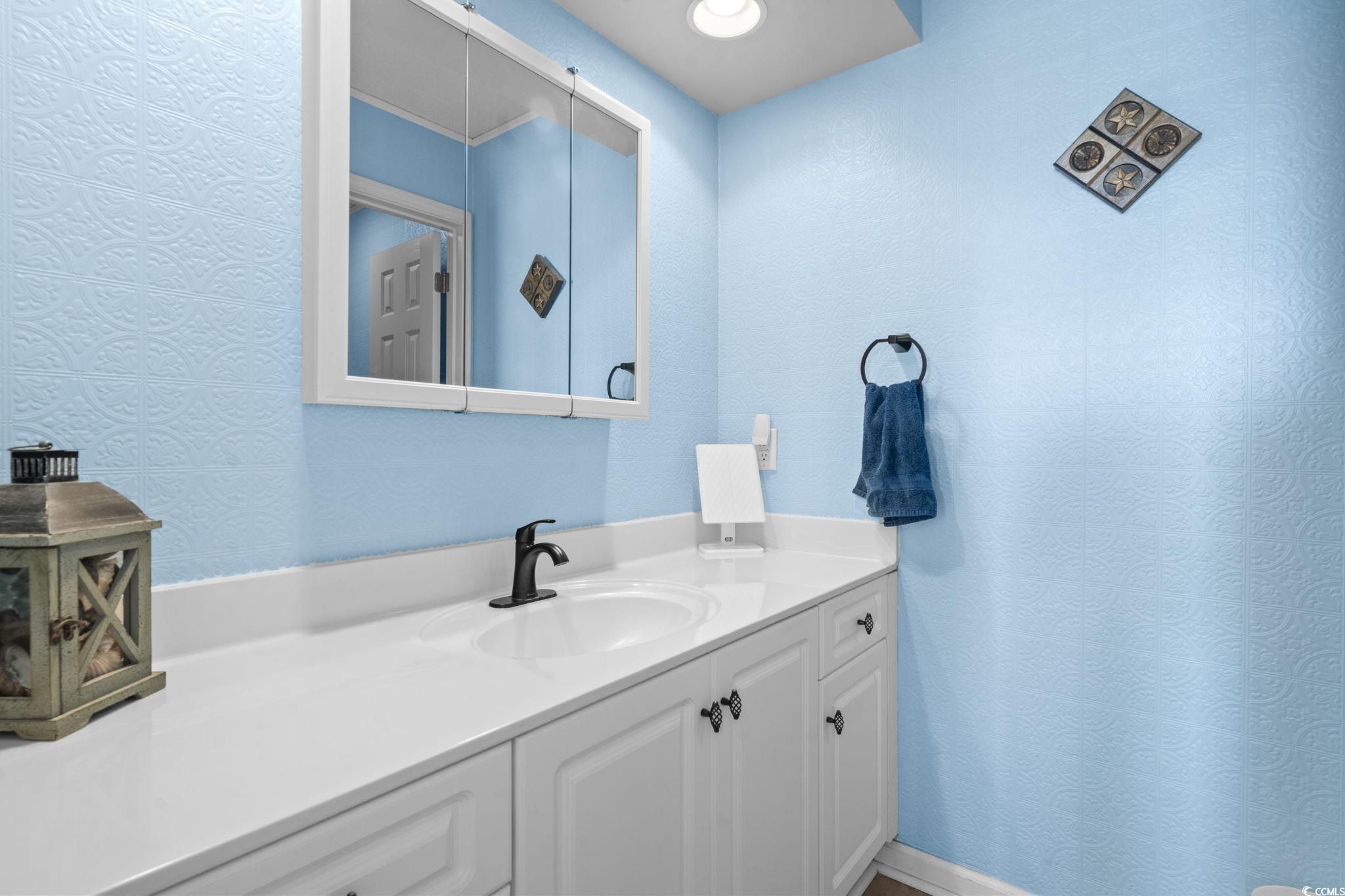 4405 Eastport Blvd. Property Photo 33