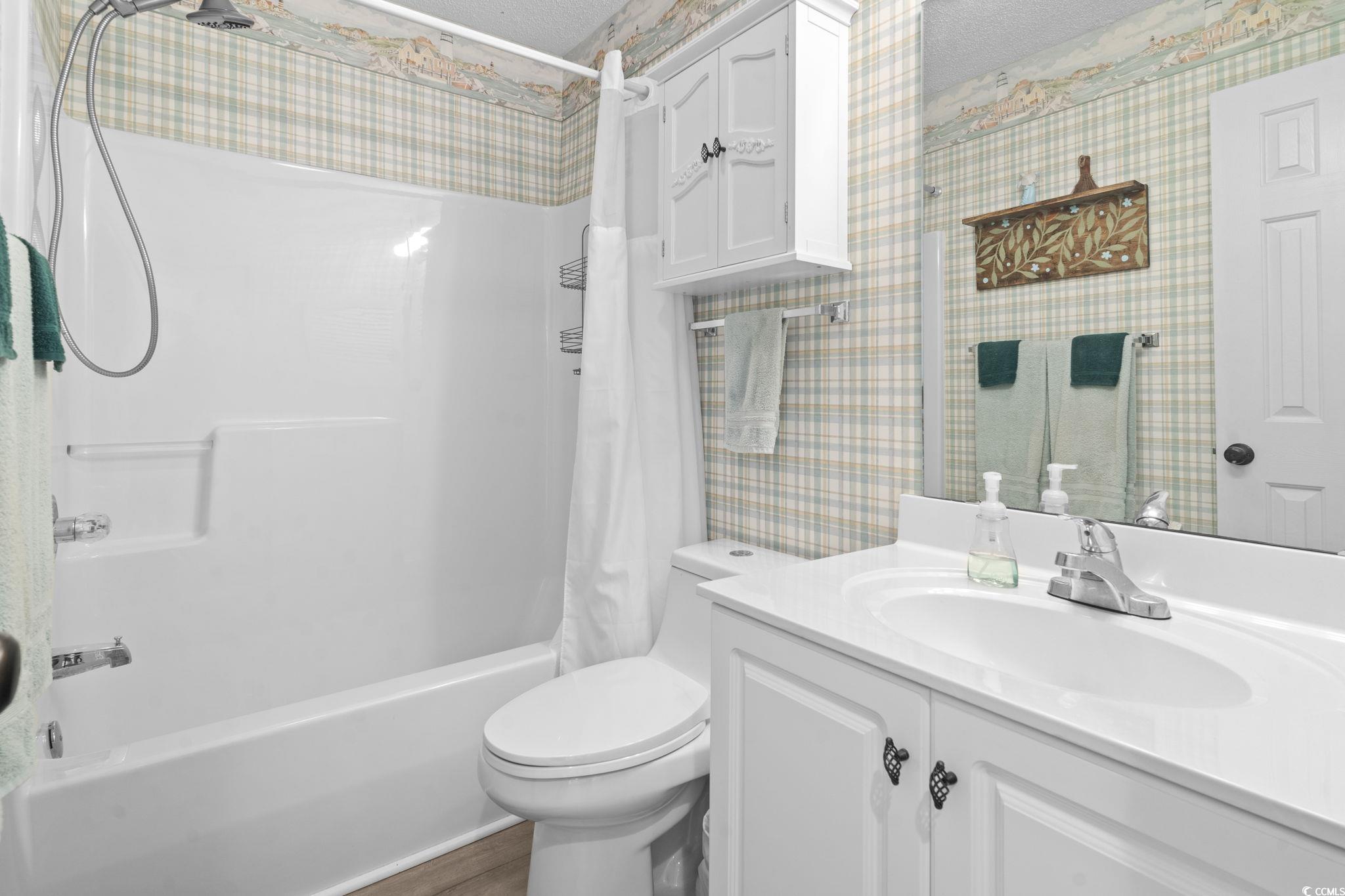 4405 Eastport Blvd. Property Photo 37