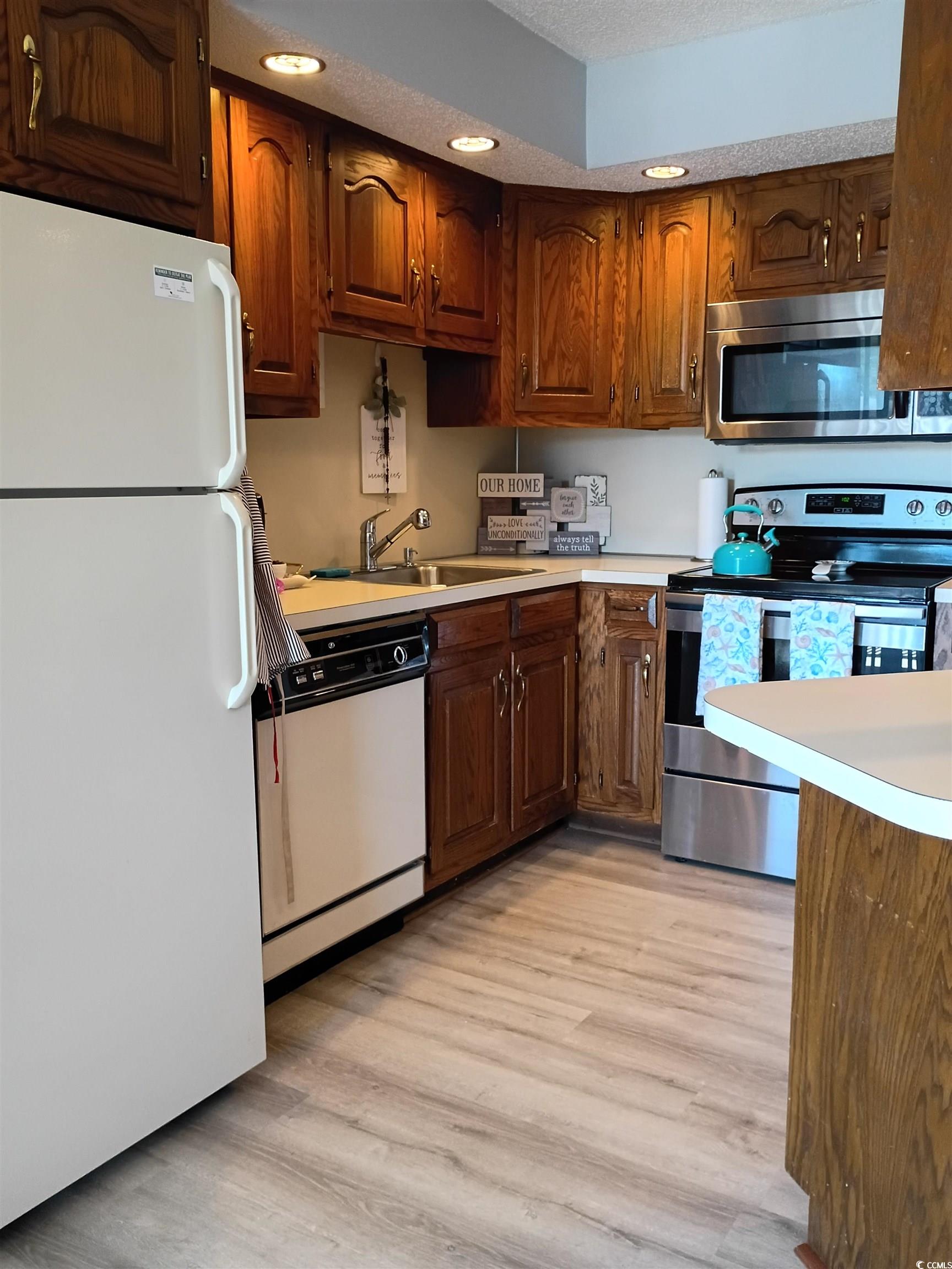 4234 Pinehurst Circle Property Photo 12