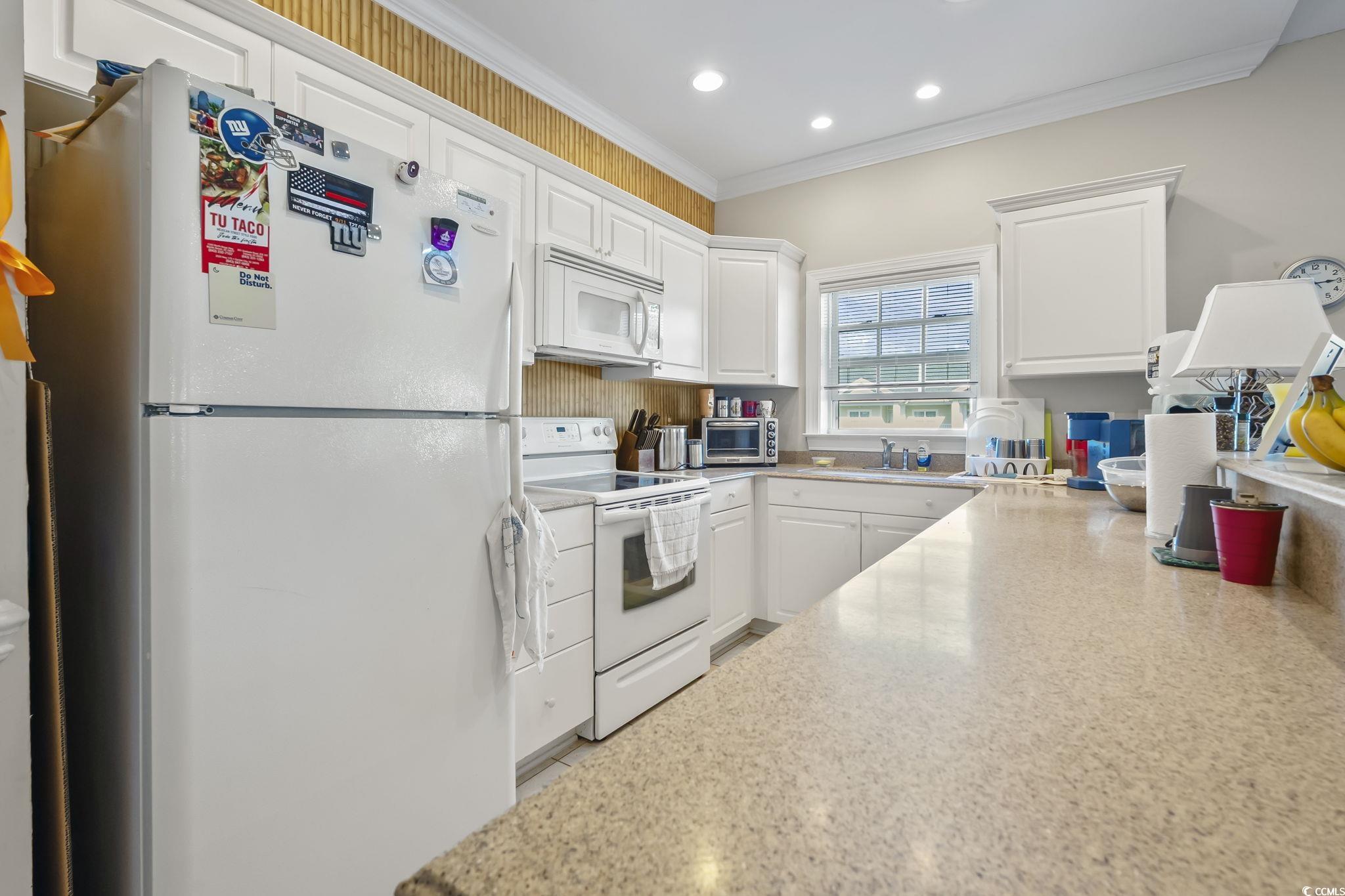 1106 Louise Costin Ln. Property Photo 8