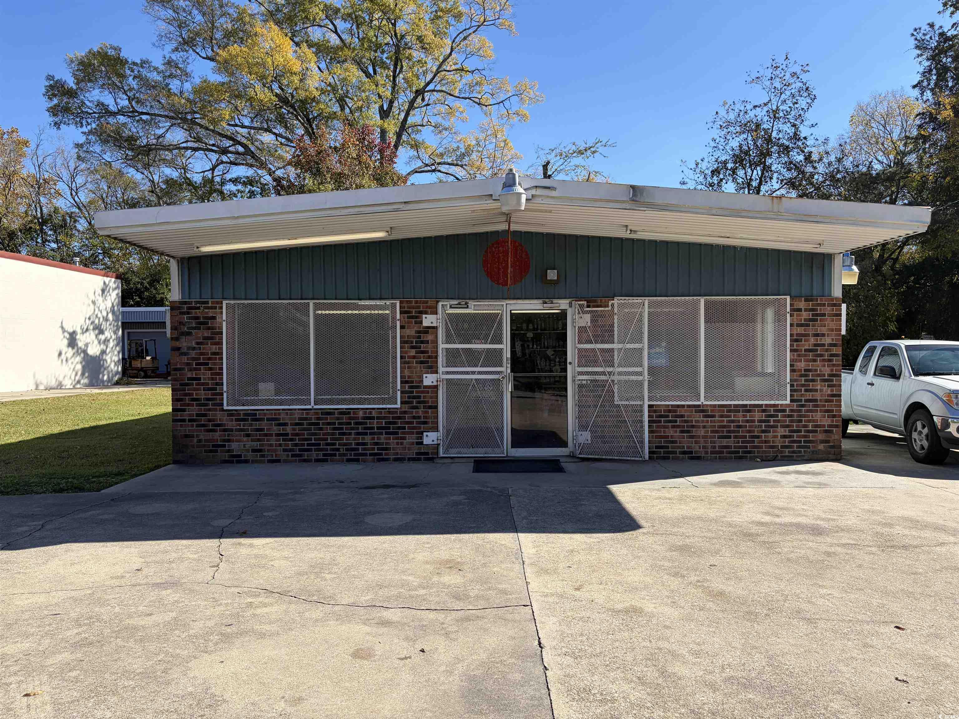 500 Wheeler St. Property Photo 1