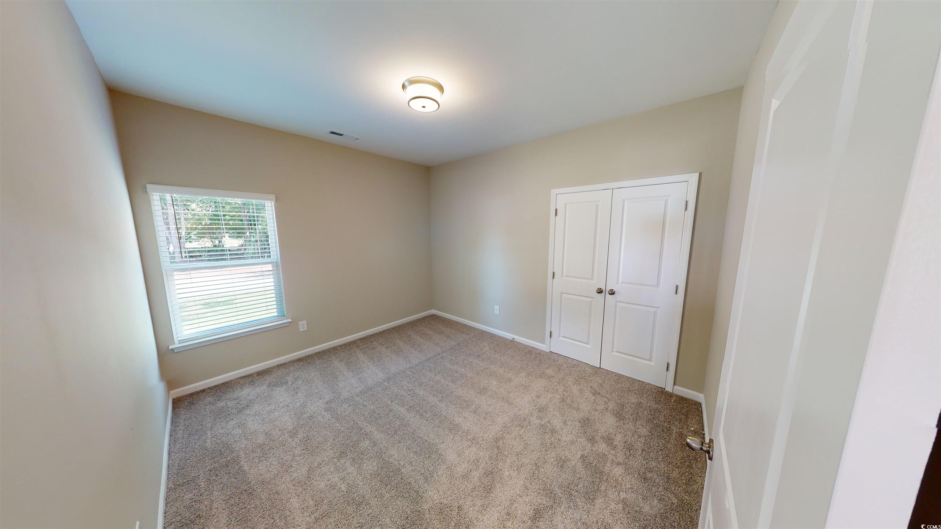 84 Racquet Club Dr. Property Photo 9