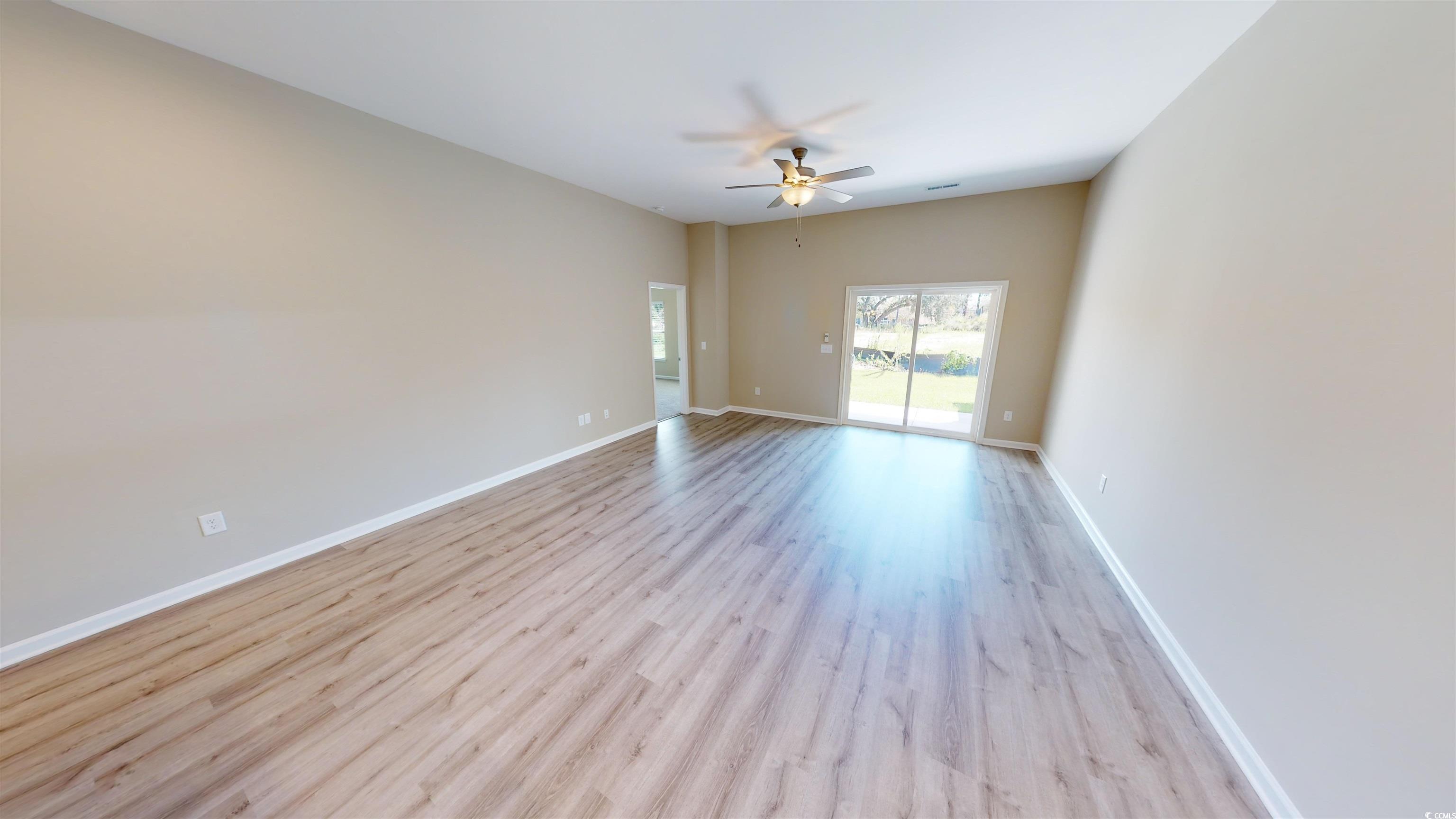 84 Racquet Club Dr. Property Photo 15