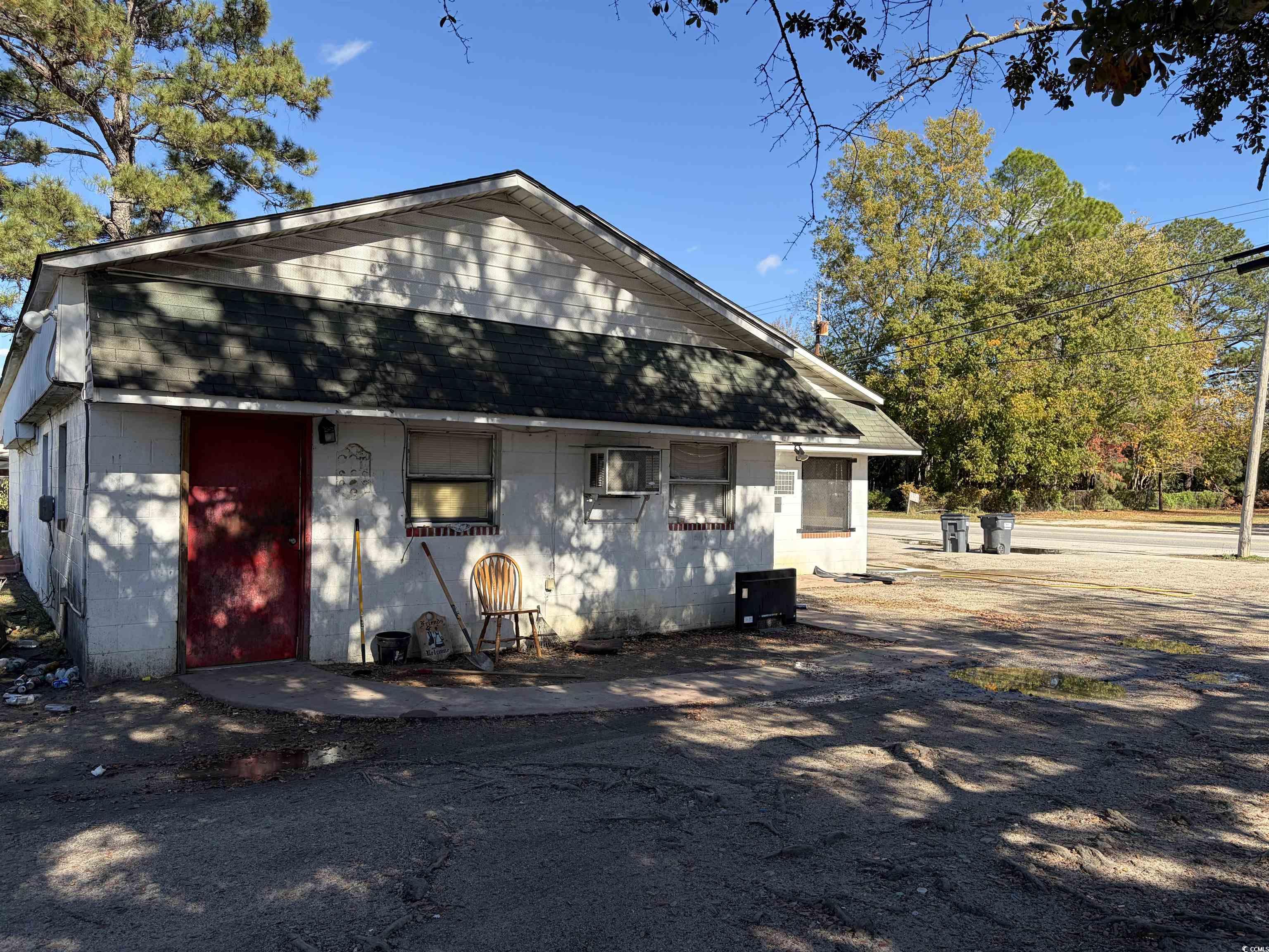 816 S Main St. Property Photo 7