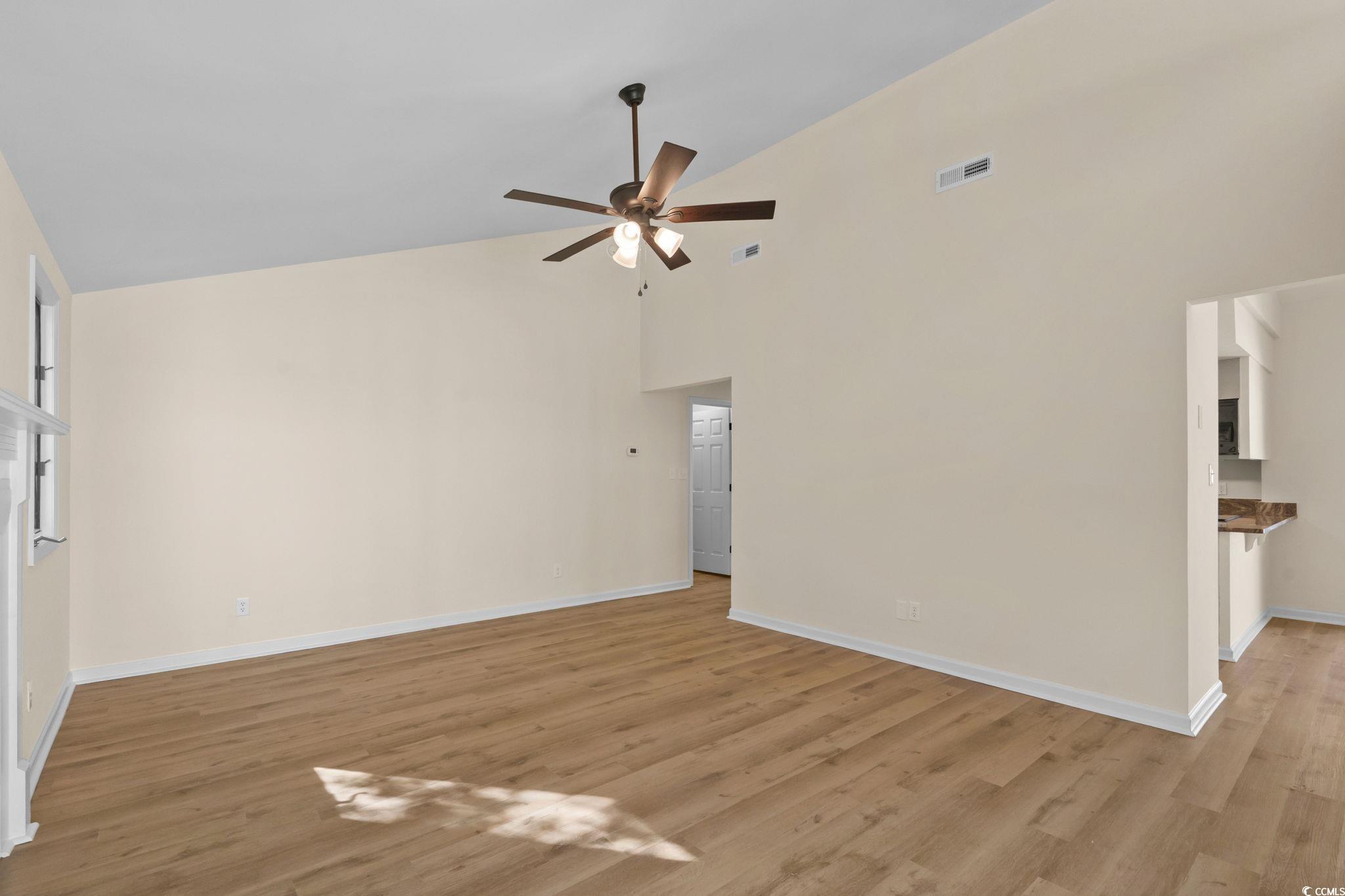 102 St. Andrews Ln. Property Photo 15