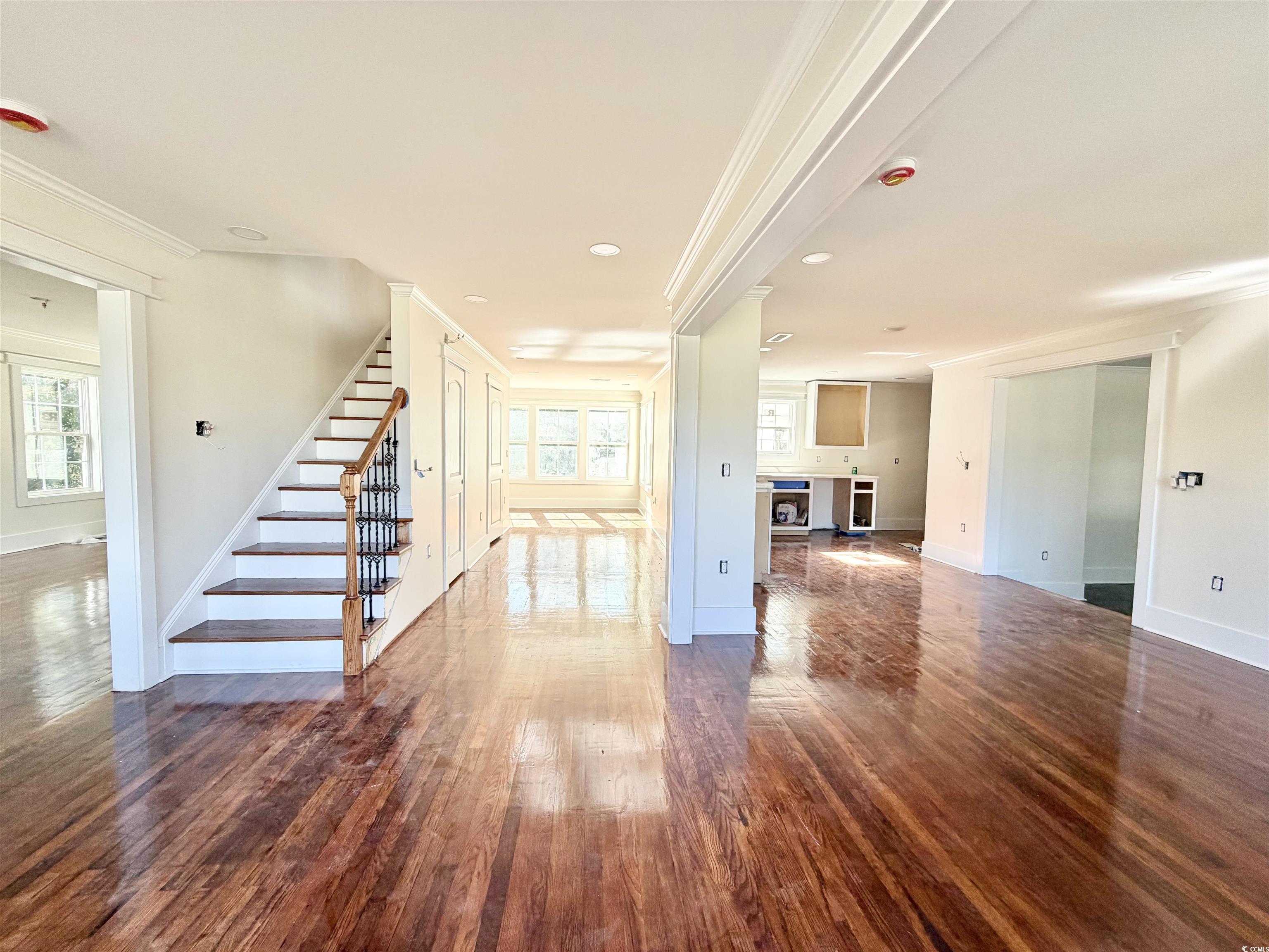 1003 Winding Rd. Property Photo 2