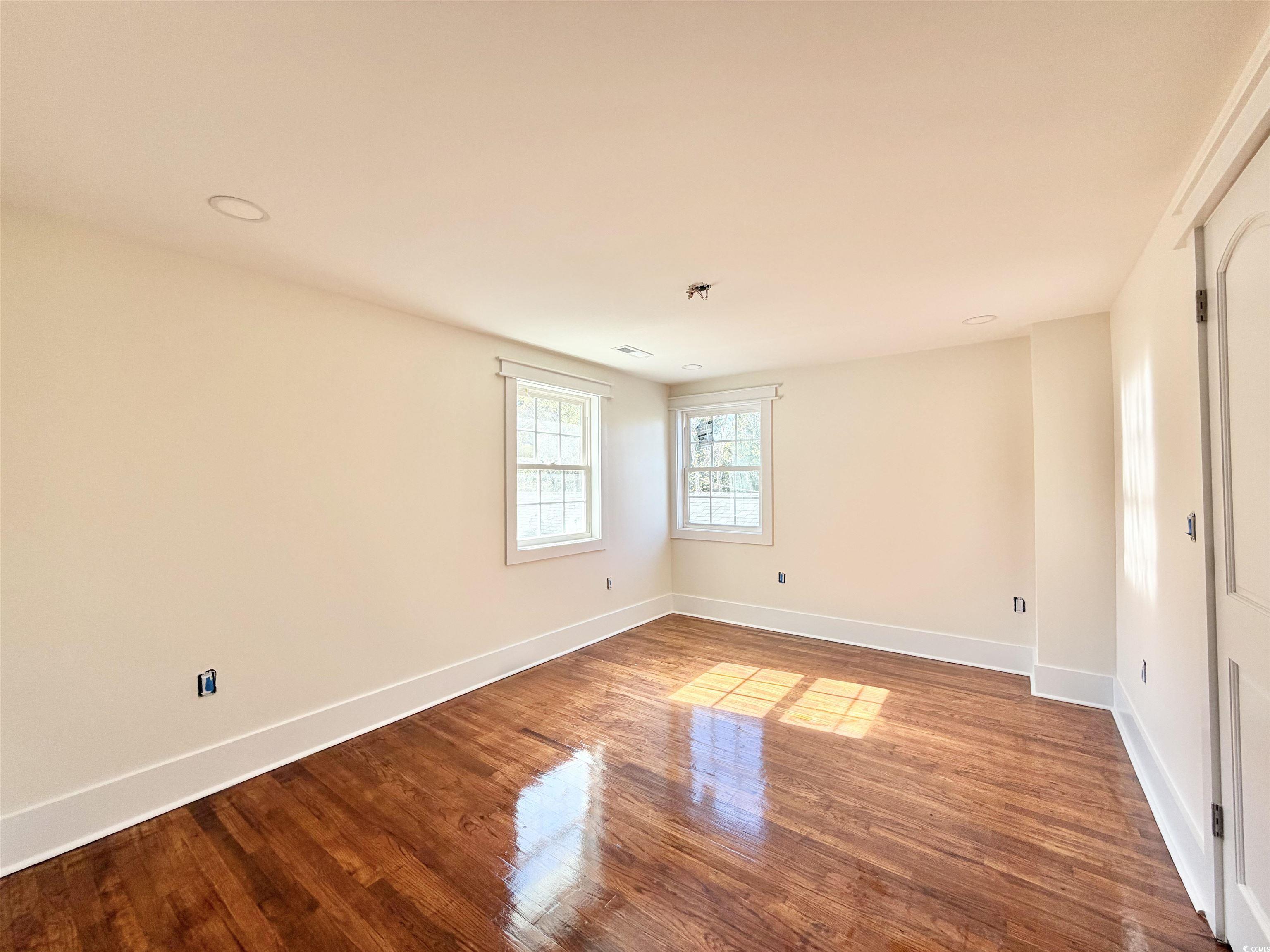 1003 Winding Rd. Property Photo 17