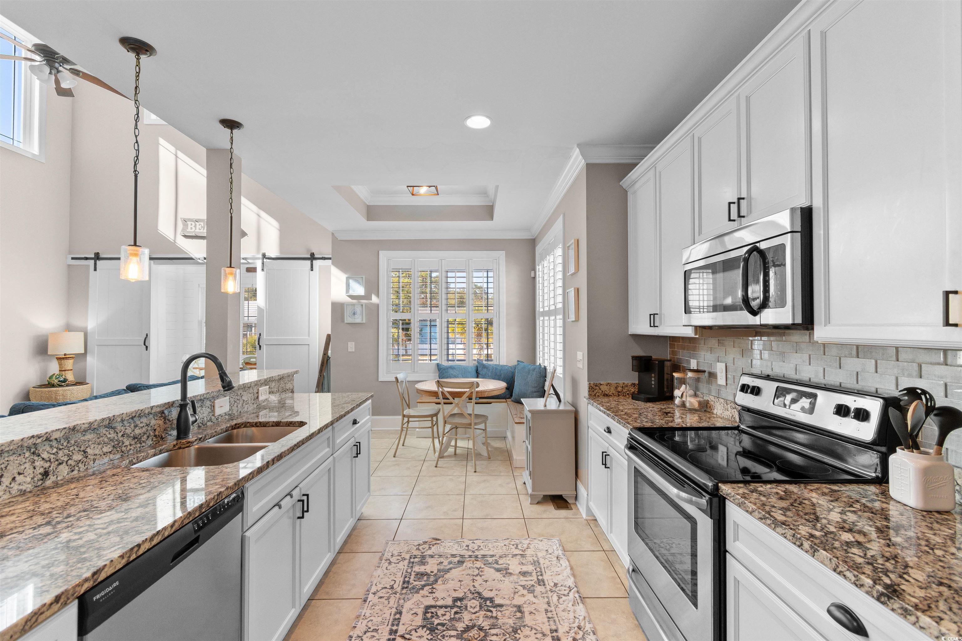 513 1st St. Property Photo 17
