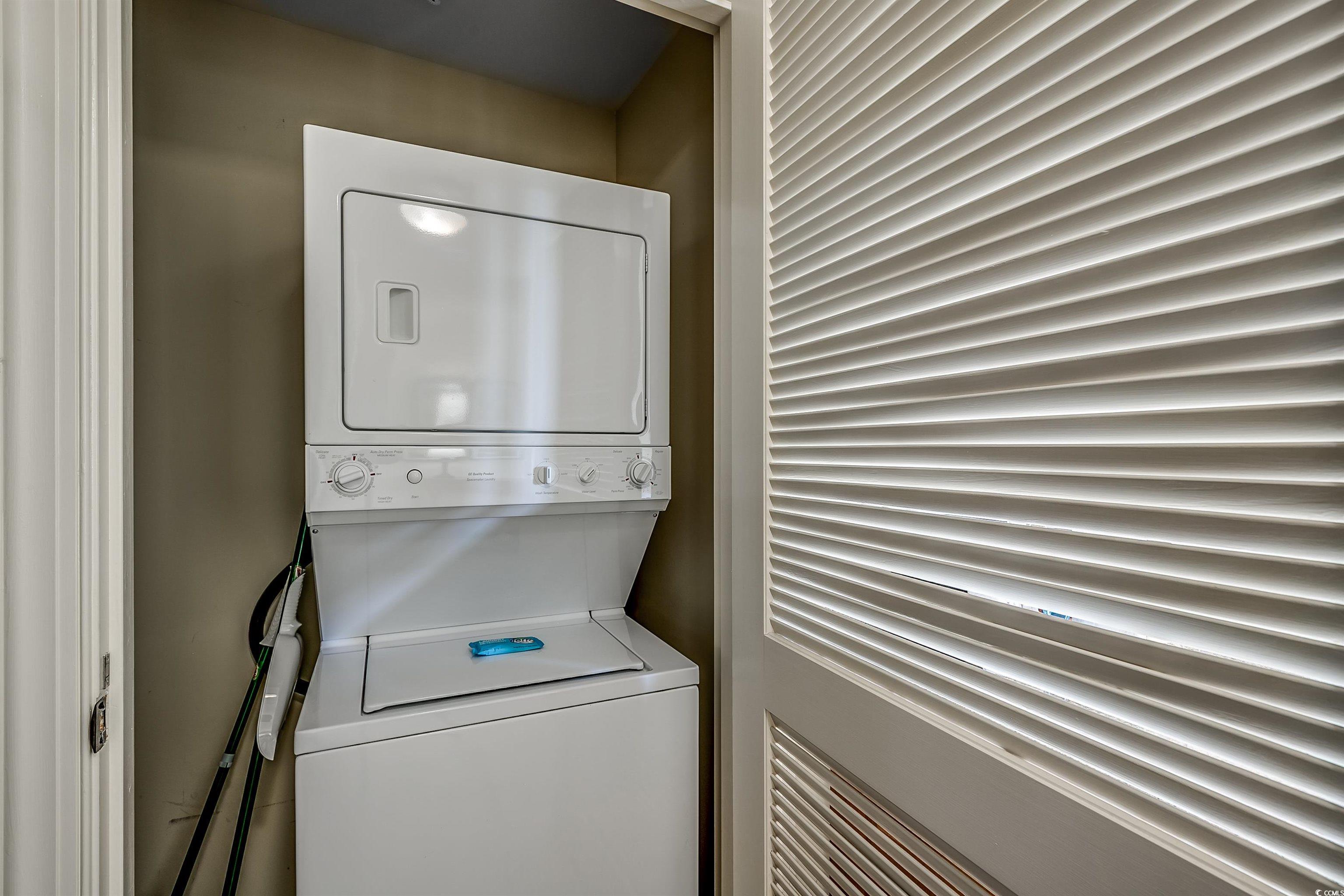8121 Amalfi Pl. Property Photo 21