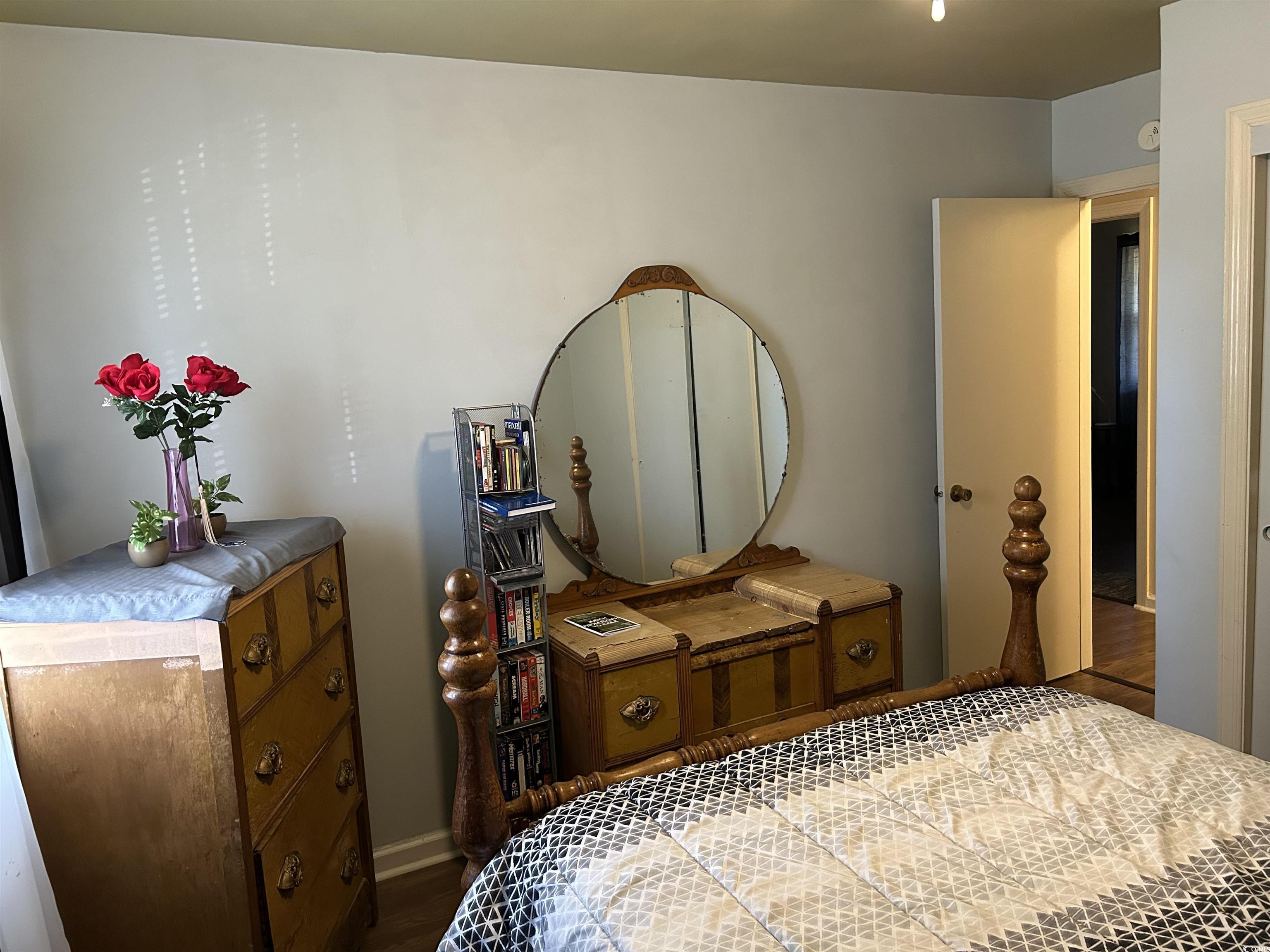 1411 E Harrison St. Property Photo 27
