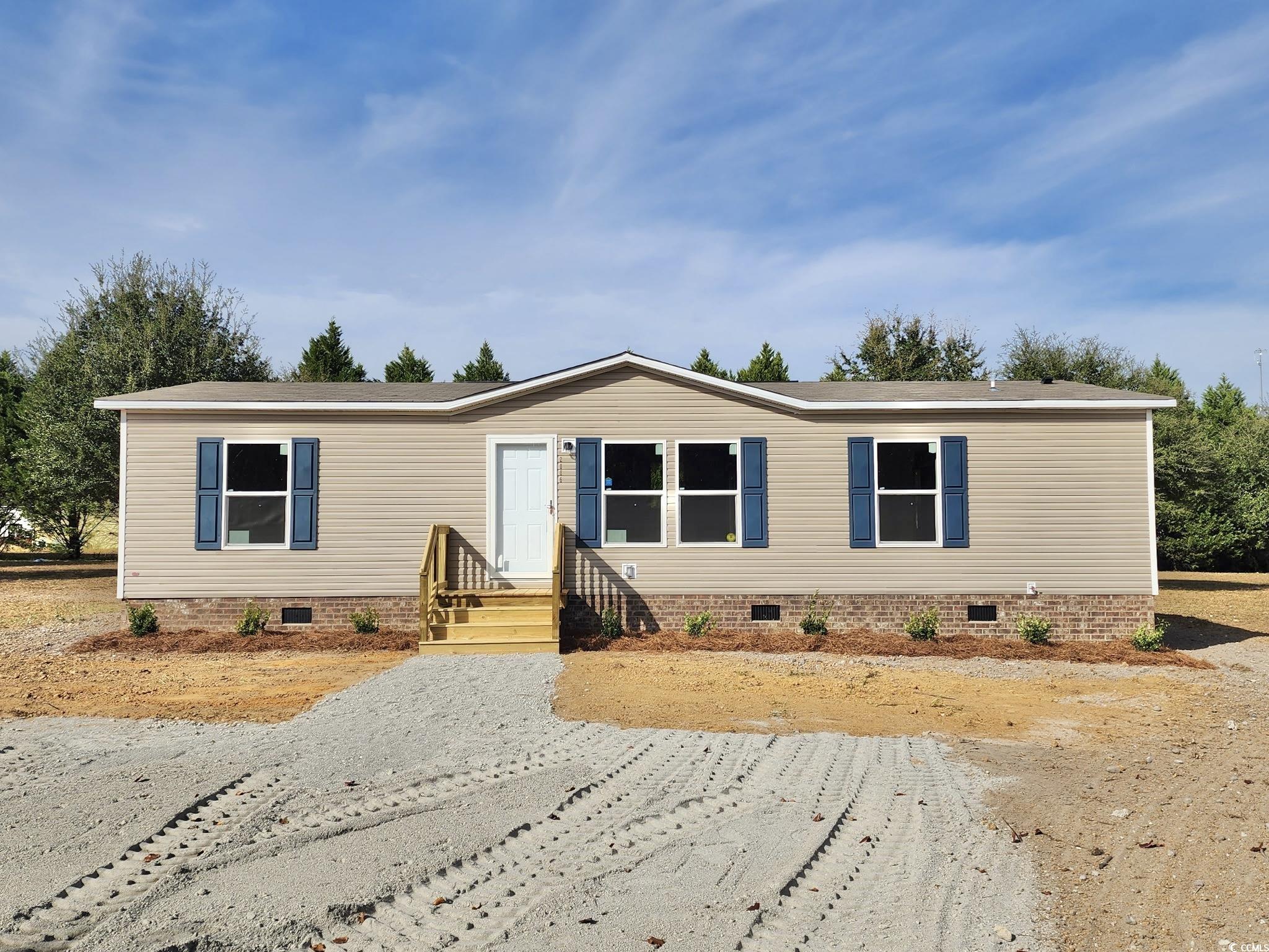 2006 Warren's Loop Property Photo 1