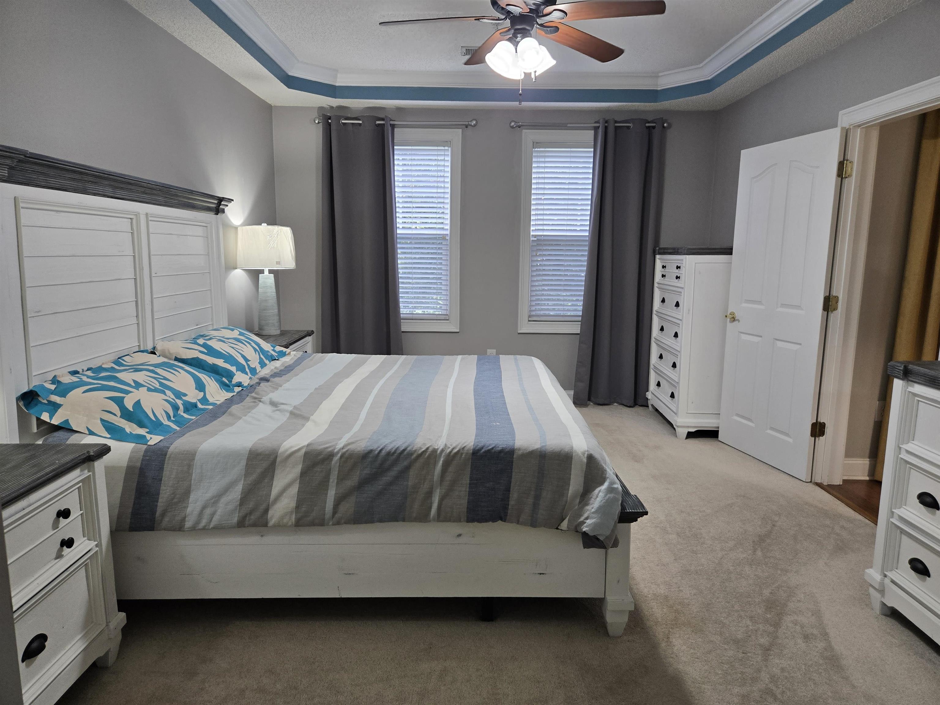 6203 Catalina Dr. Property Photo 21