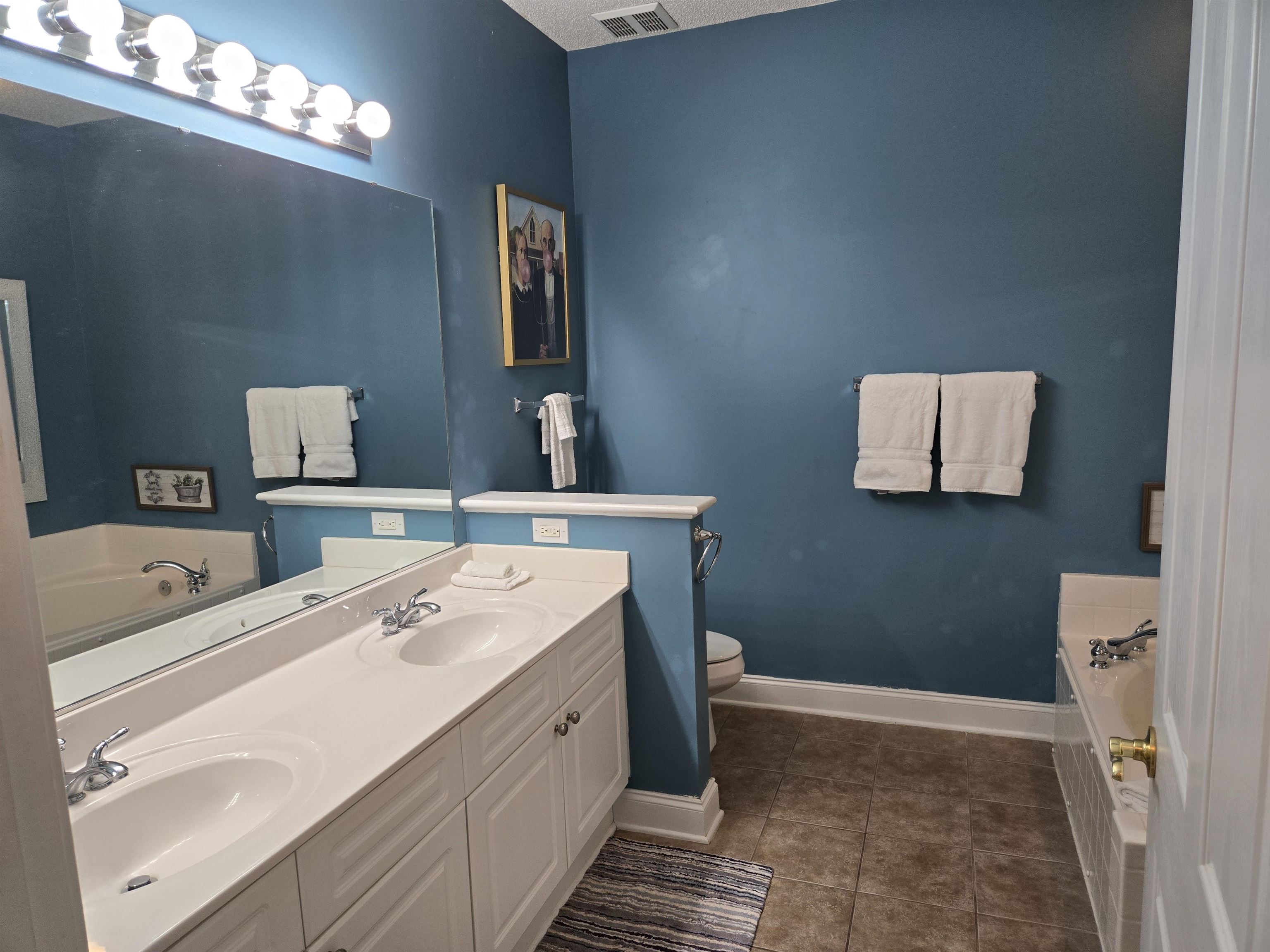 6203 Catalina Dr. Property Photo 24