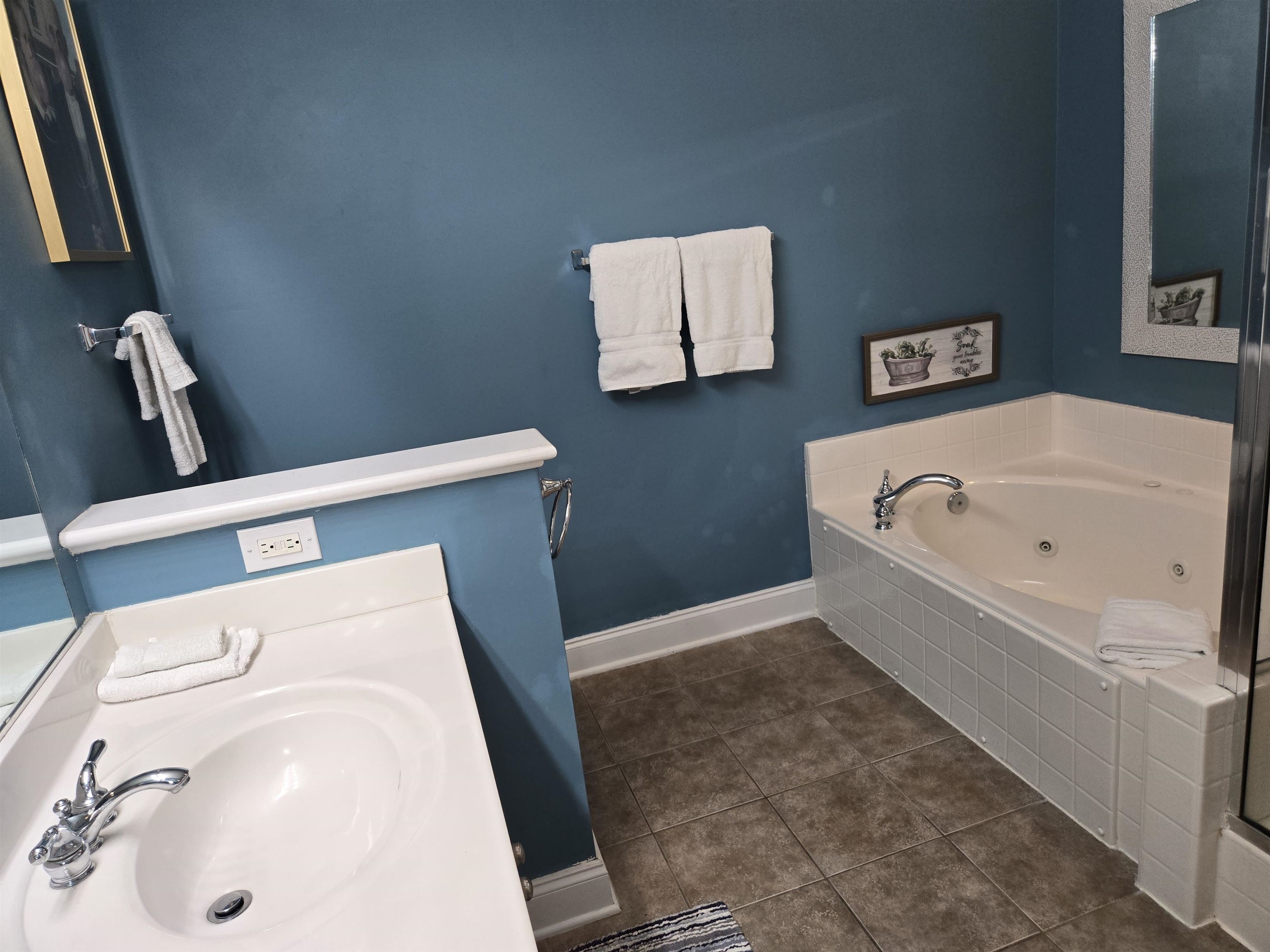 6203 Catalina Dr. Property Photo 25