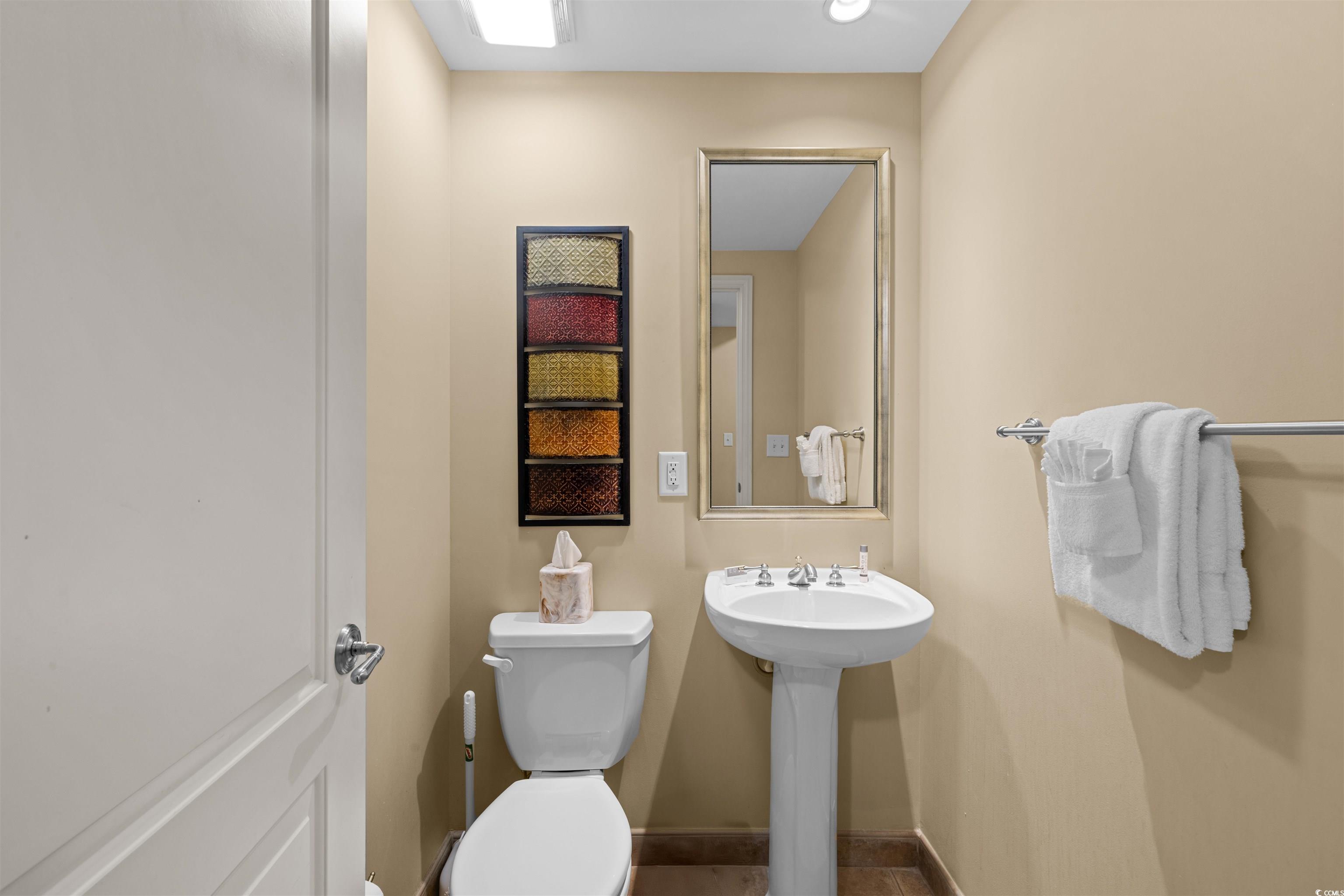 100 North Beach Blvd. Property Photo 5