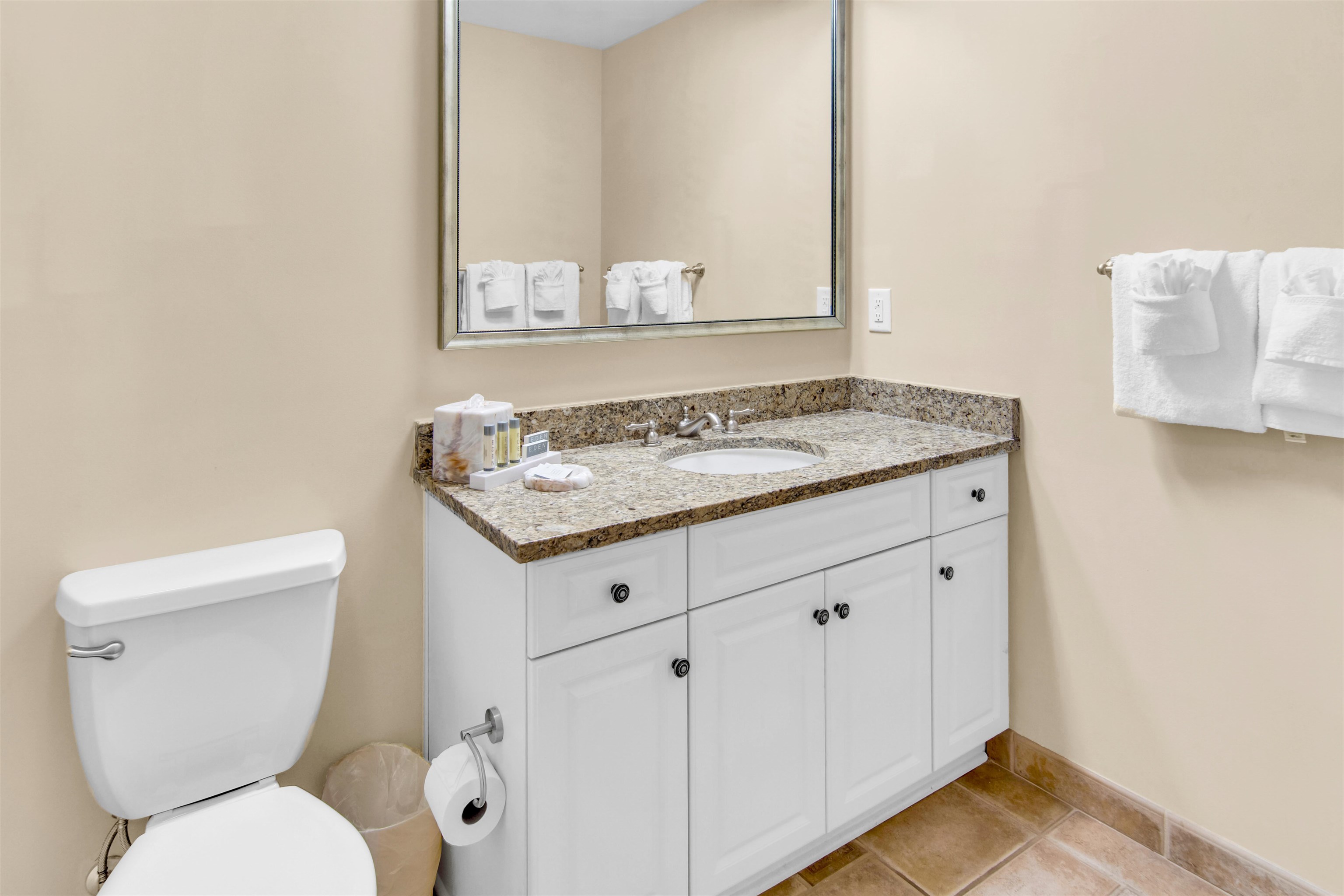 100 North Beach Blvd. Property Photo 32