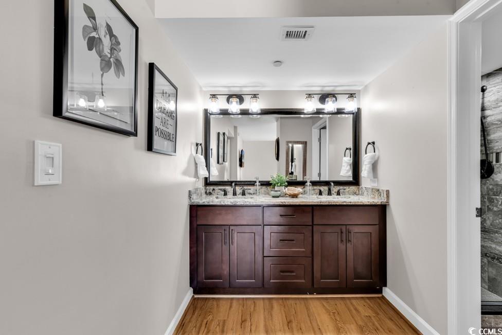 8560 Queensway Blvd. Property Photo 17