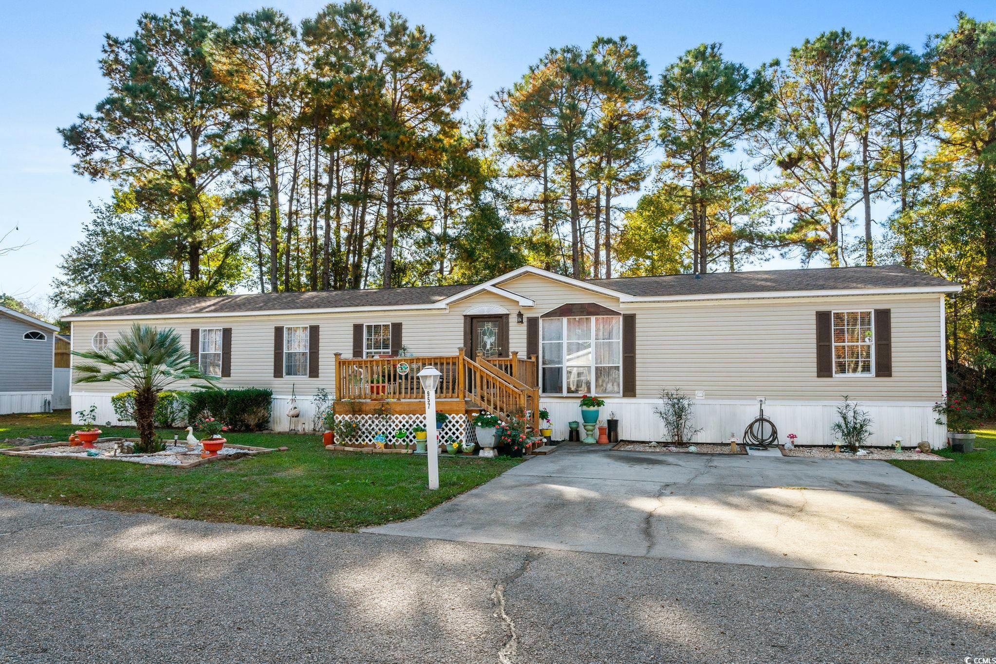 957 Jamestown Rd. Property Photo 1