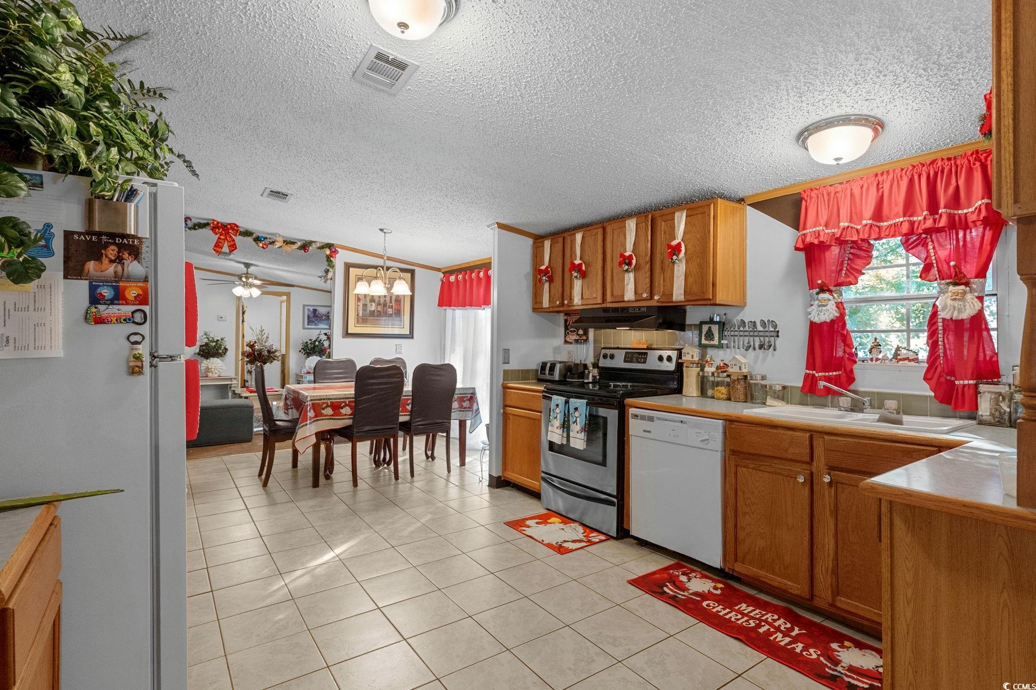 957 Jamestown Rd. Property Photo 6