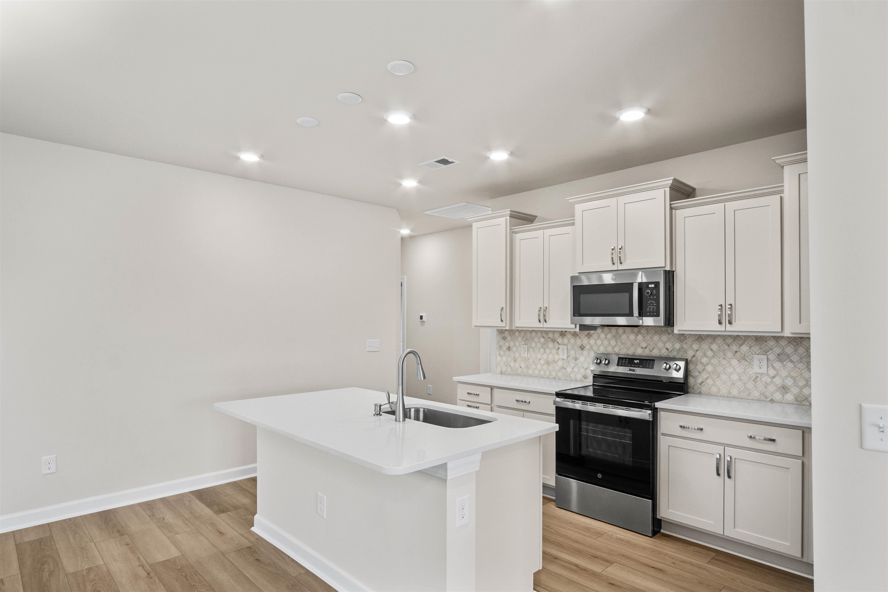 3155 River Crane Loop Property Photo 7