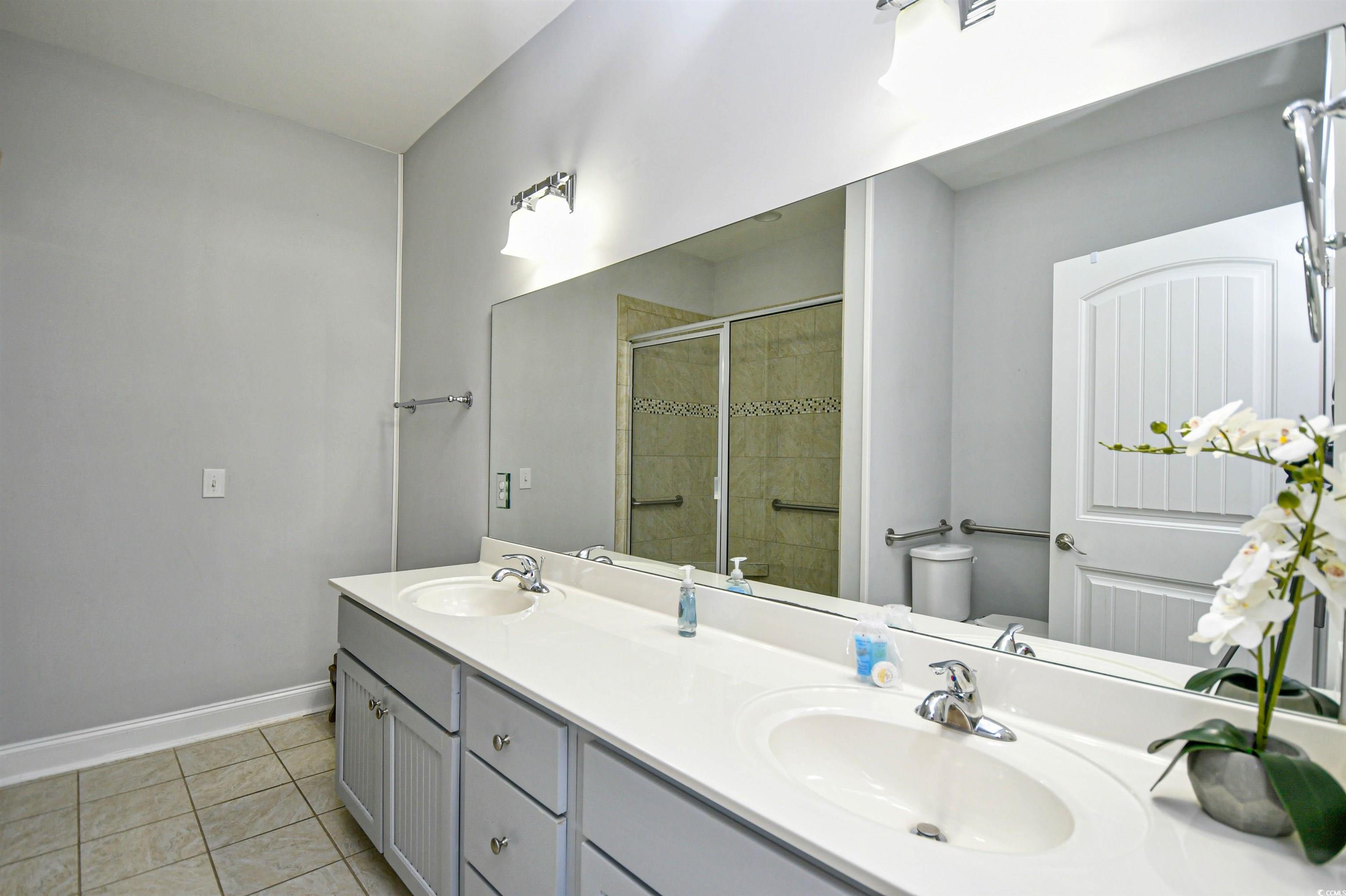 3302 N Ocean Blvd. Property Photo 15