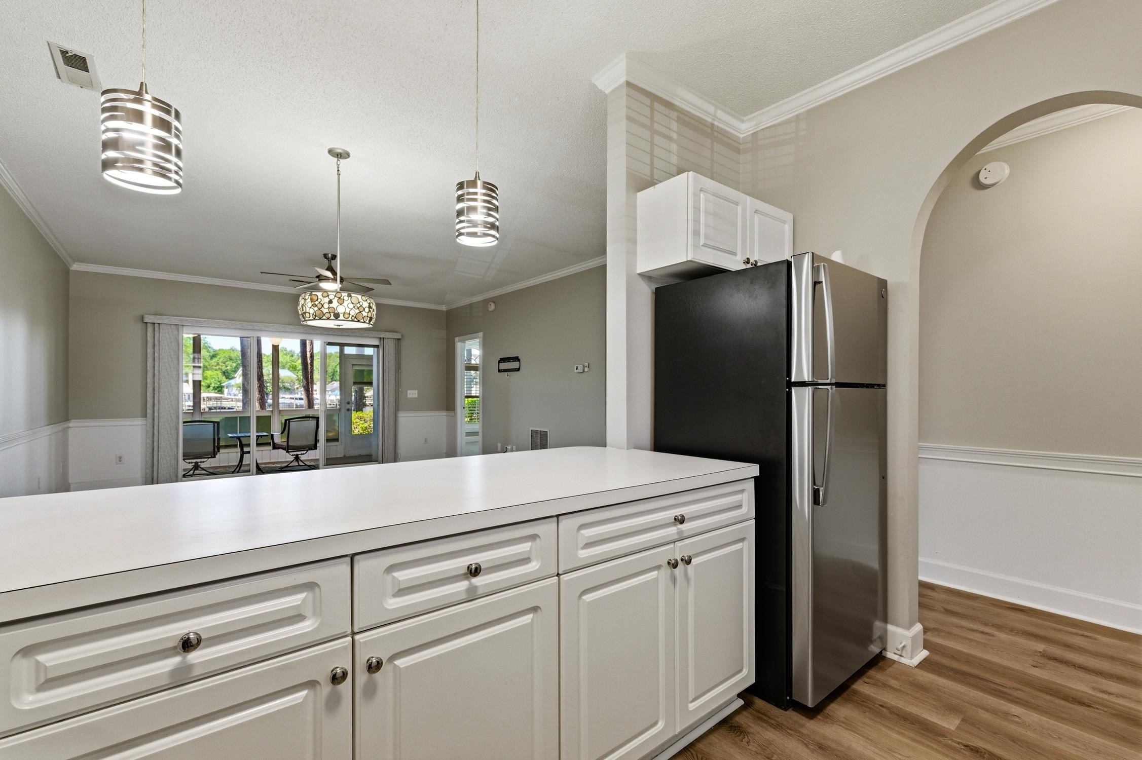 702 Riverwalk Dr. Property Photo 9