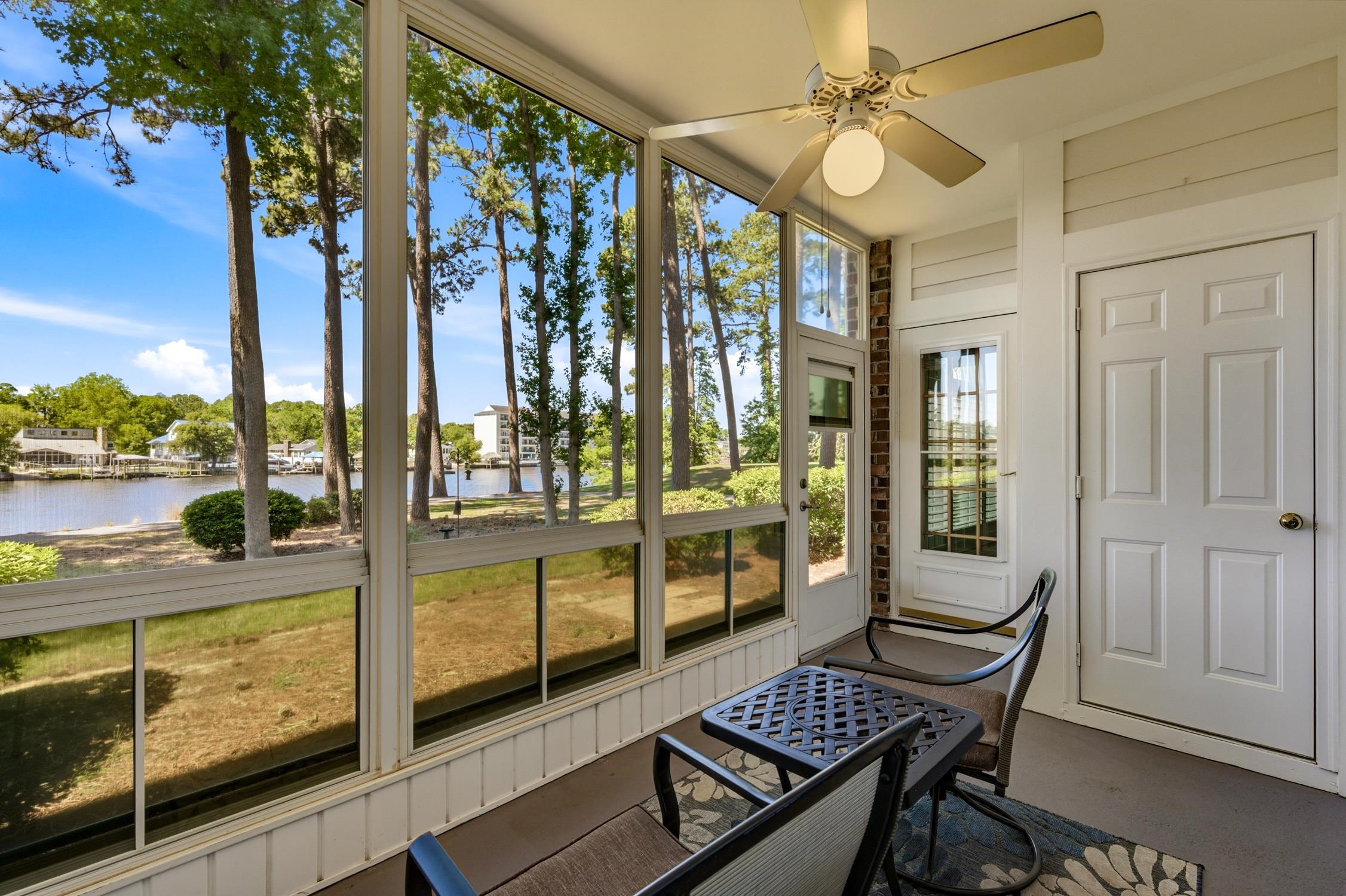 702 Riverwalk Dr. Property Photo 20
