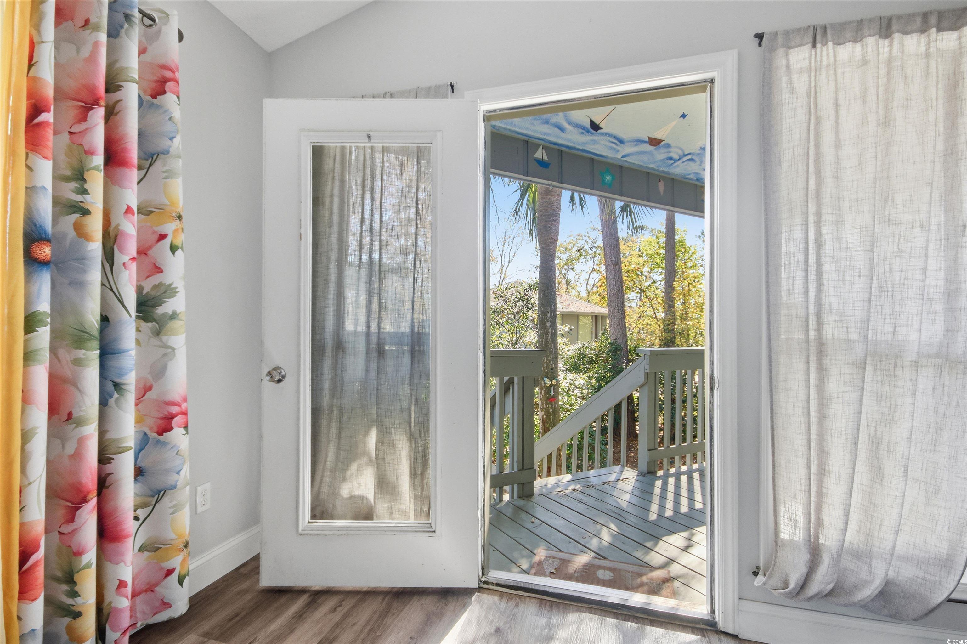 740 Tall Oaks Ct. Property Photo 8