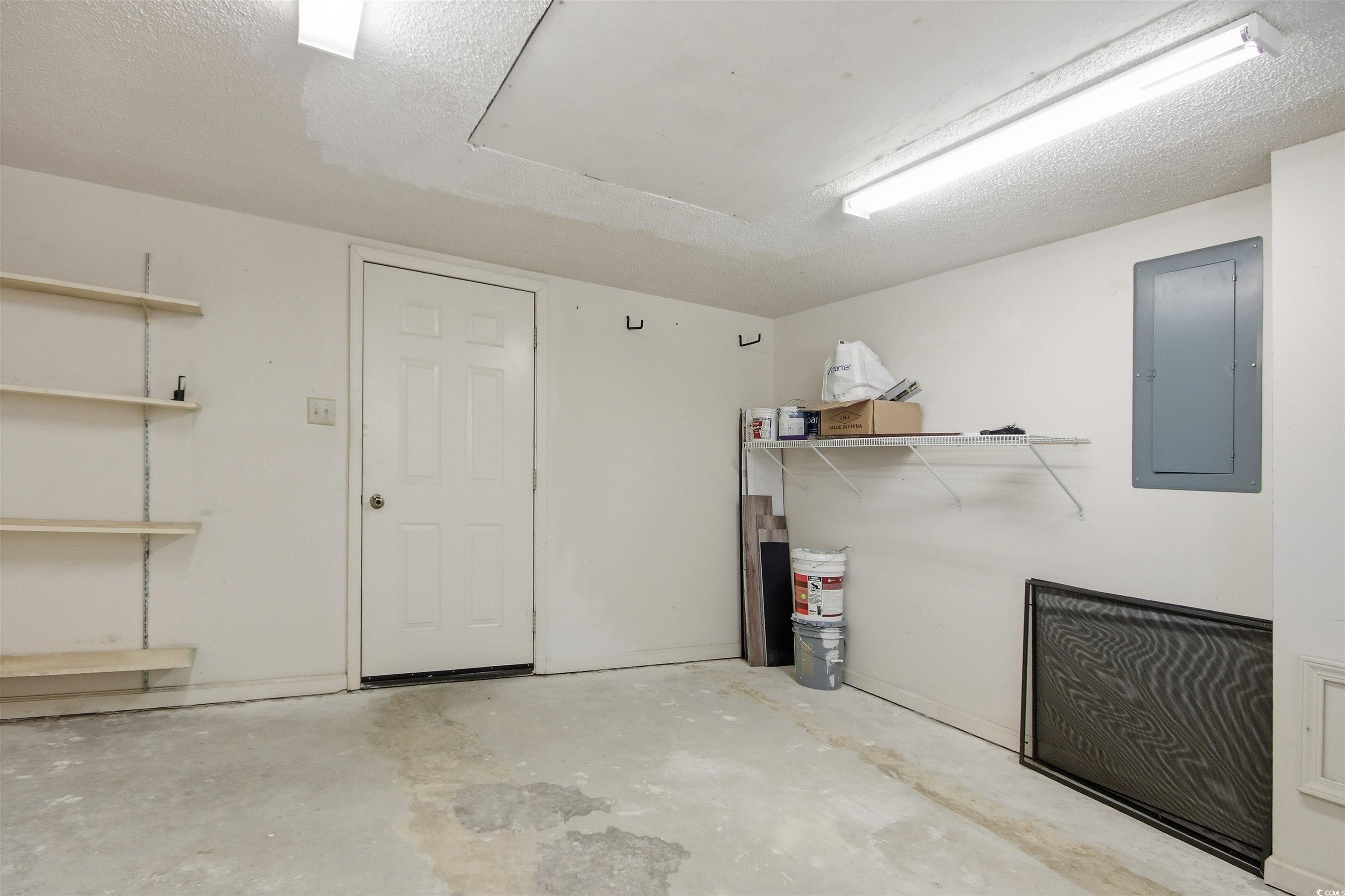 740 Tall Oaks Ct. Property Photo 35