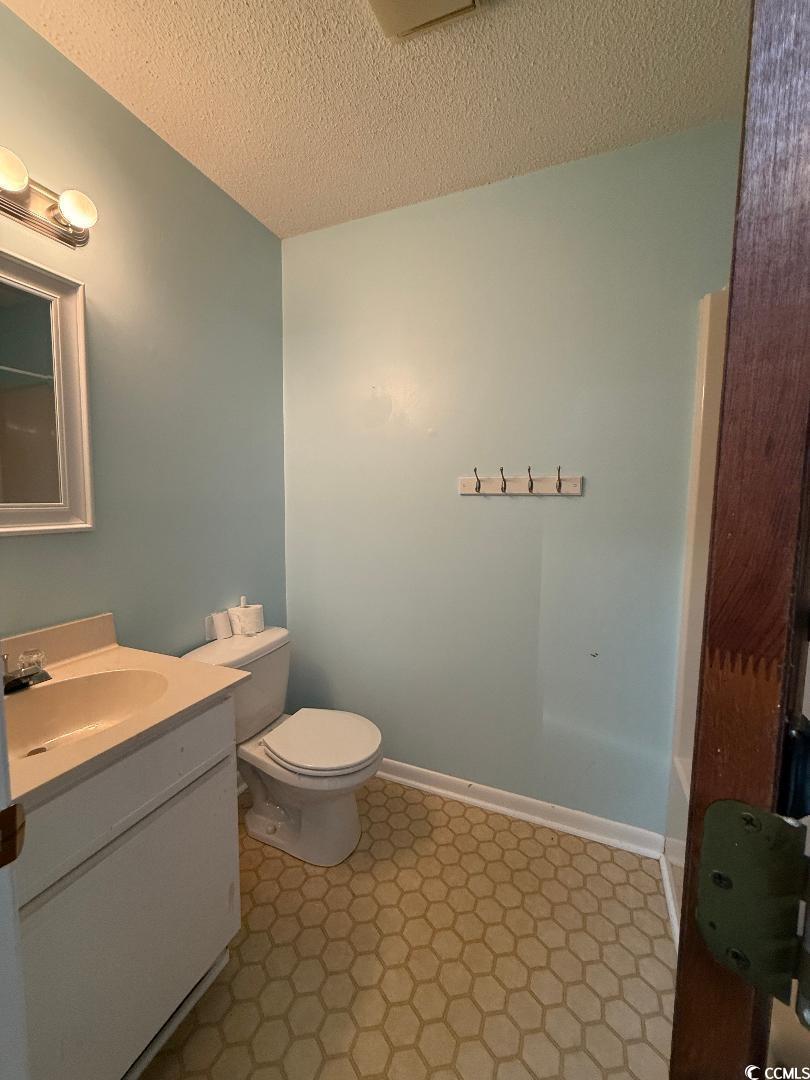 500 Fairway Village Dr. Property Photo 14