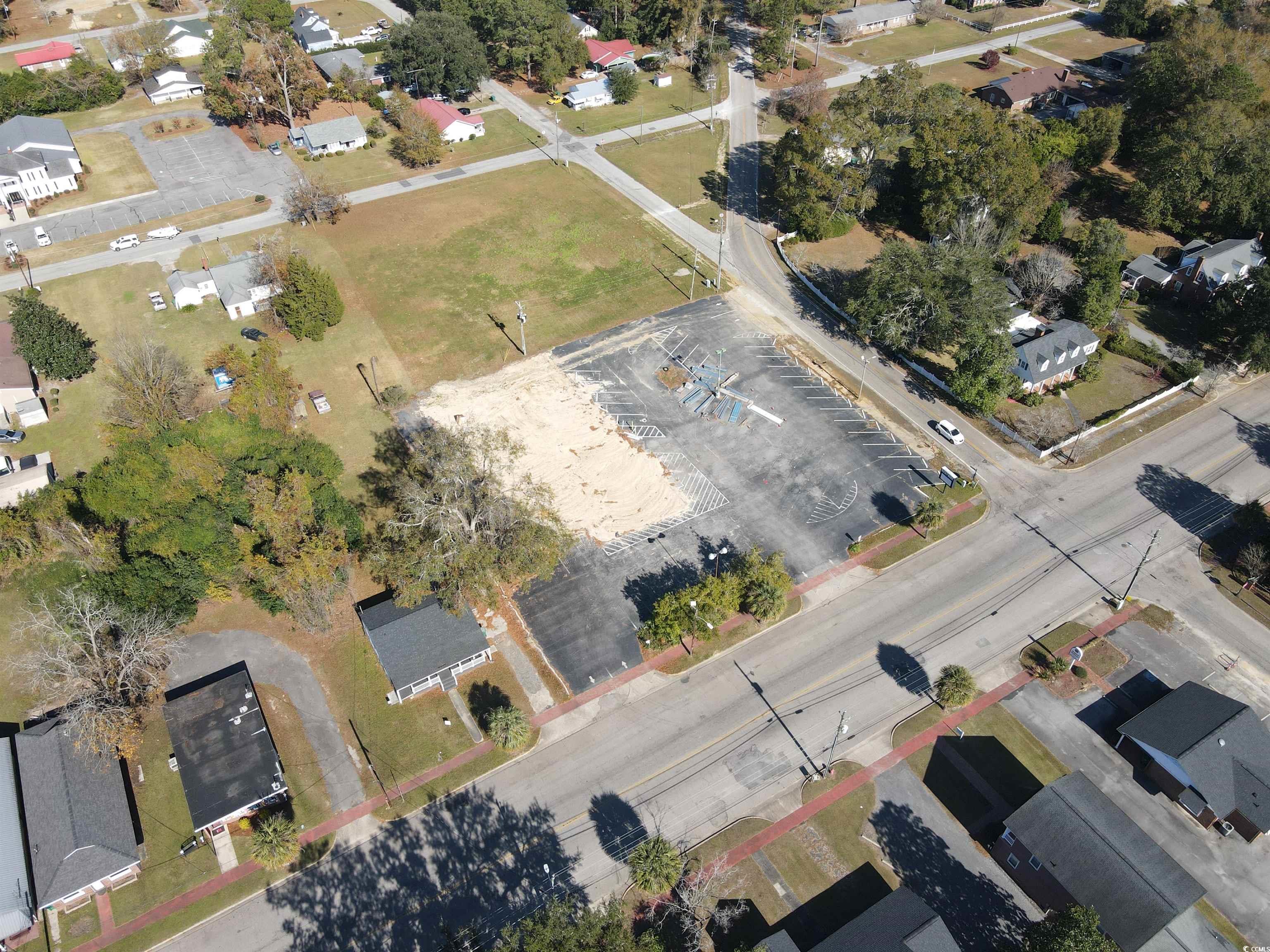 312 E Broad St. Property Photo 14