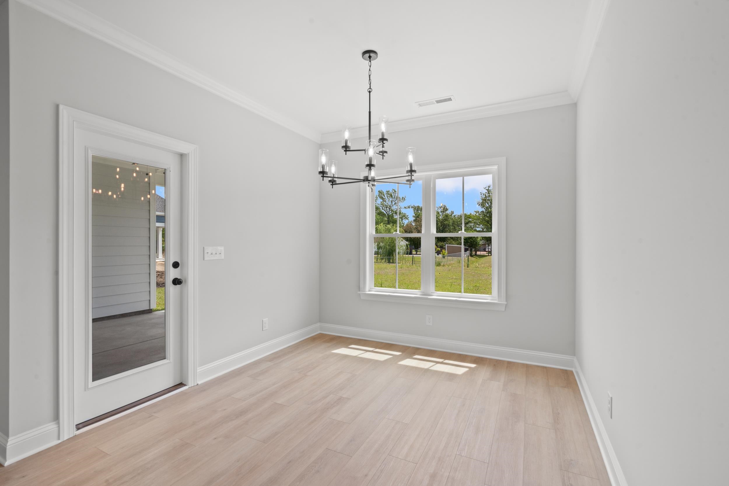 1505 Crooked Hook Rd. Property Photo 7