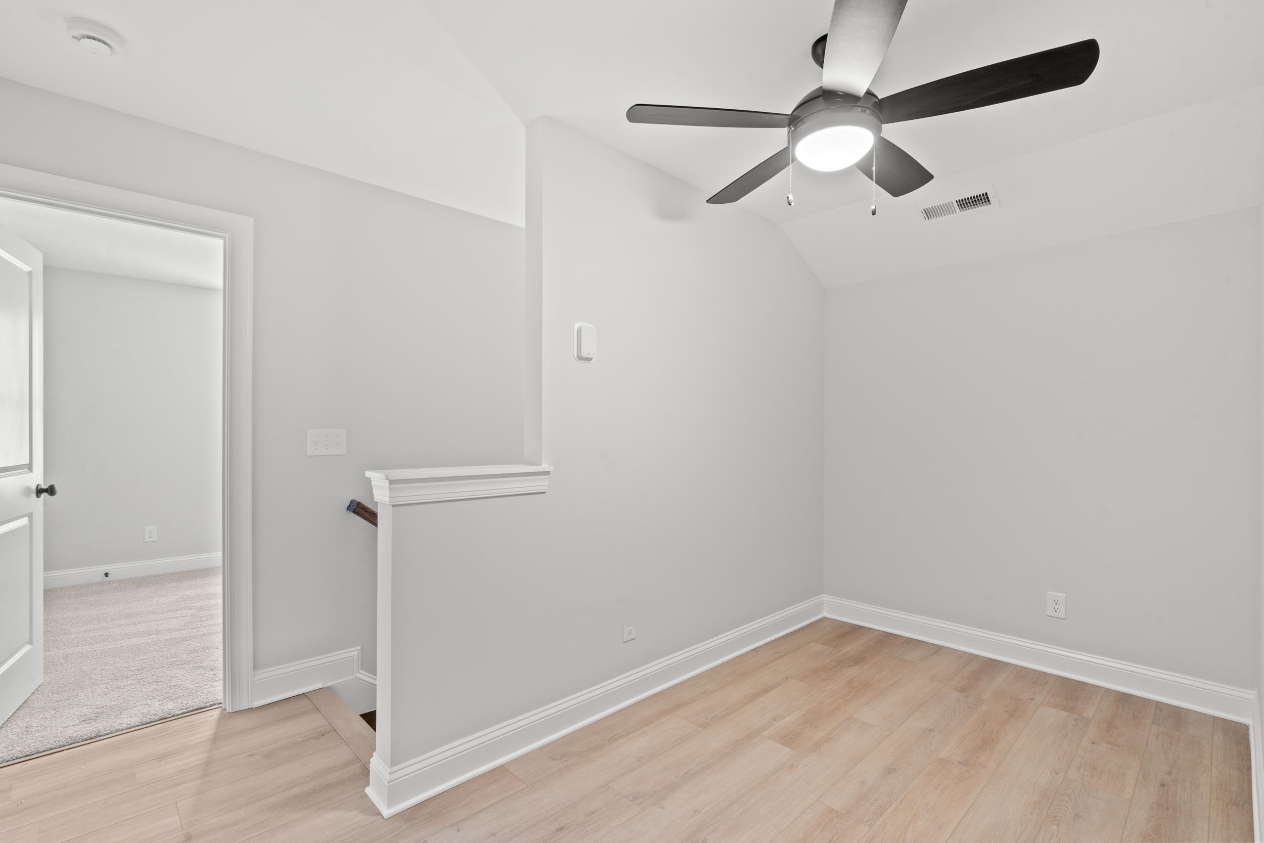 1505 Crooked Hook Rd. Property Photo 13