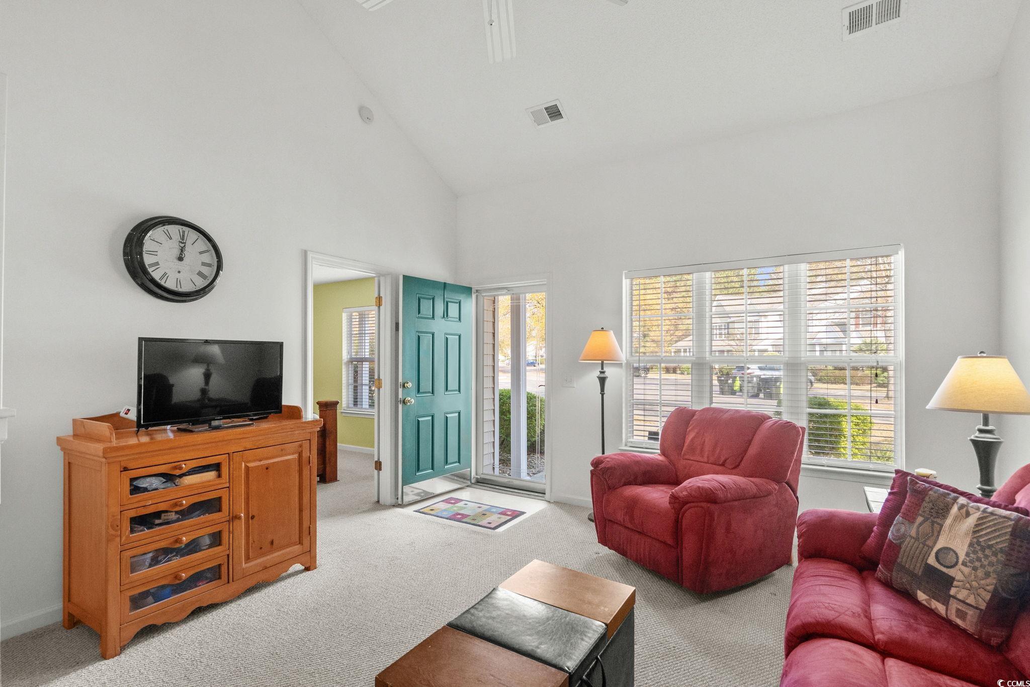 399 Seabert Rd. Property Photo 6