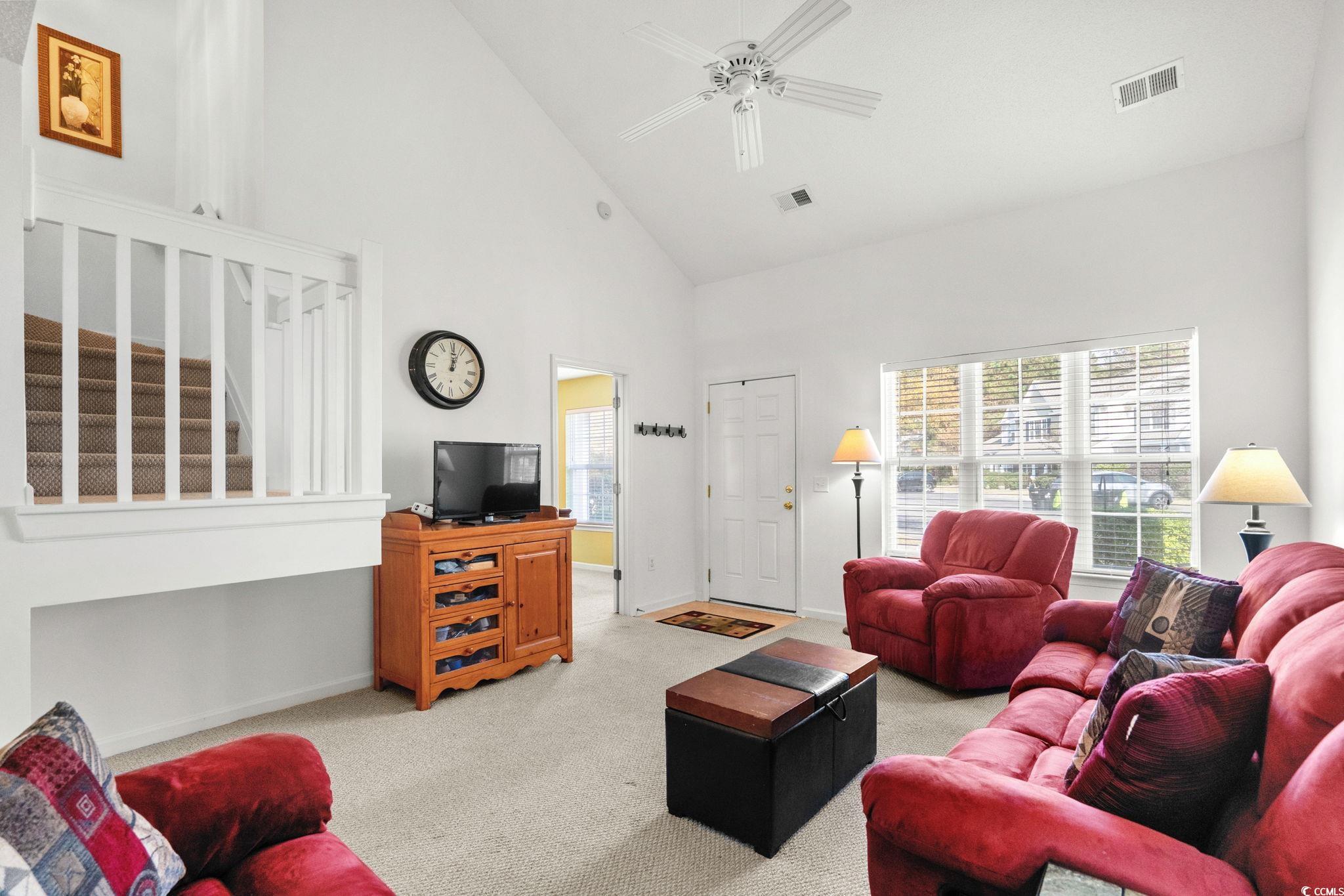399 Seabert Rd. Property Photo 9