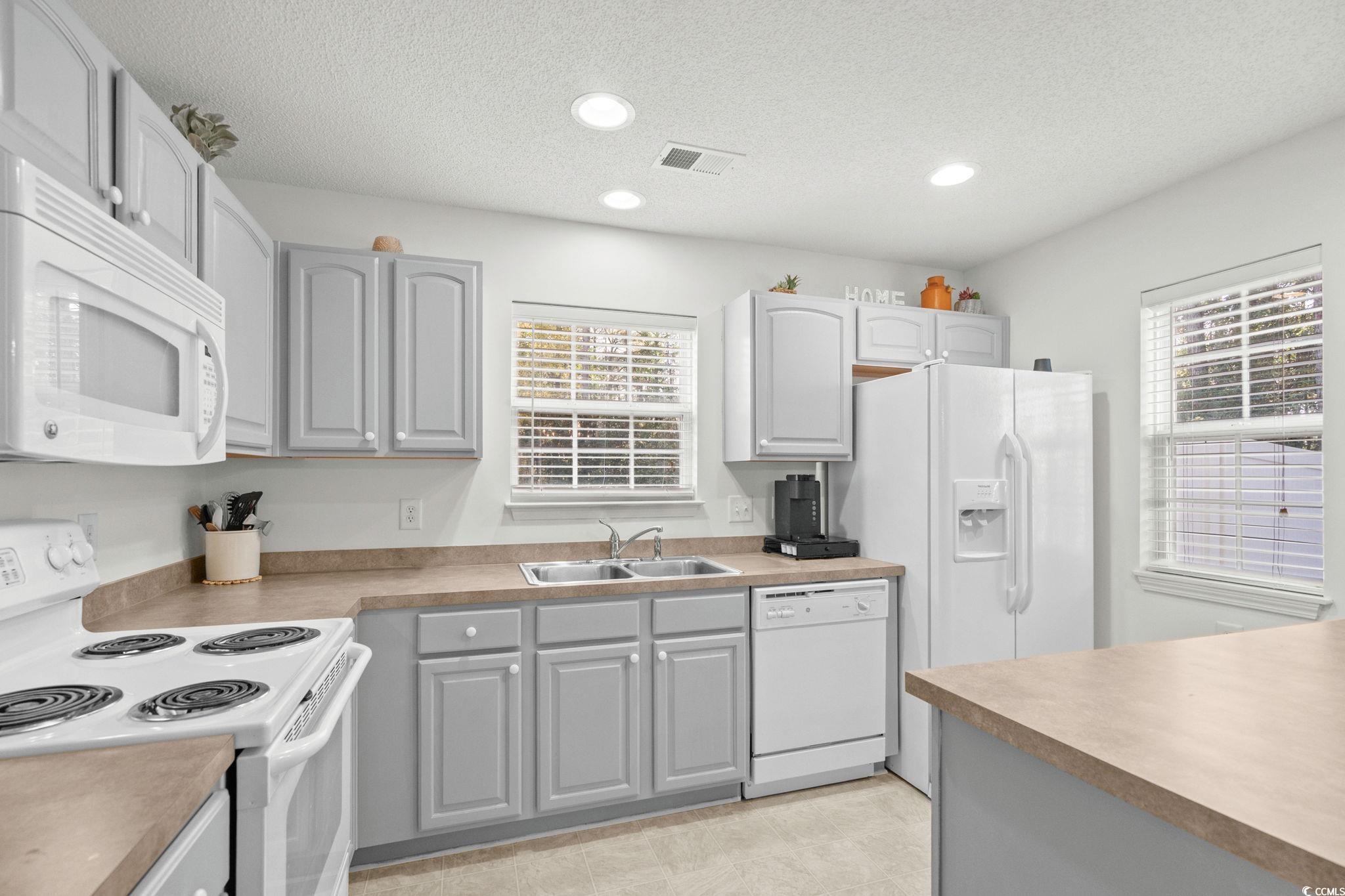 399 Seabert Rd. Property Photo 15