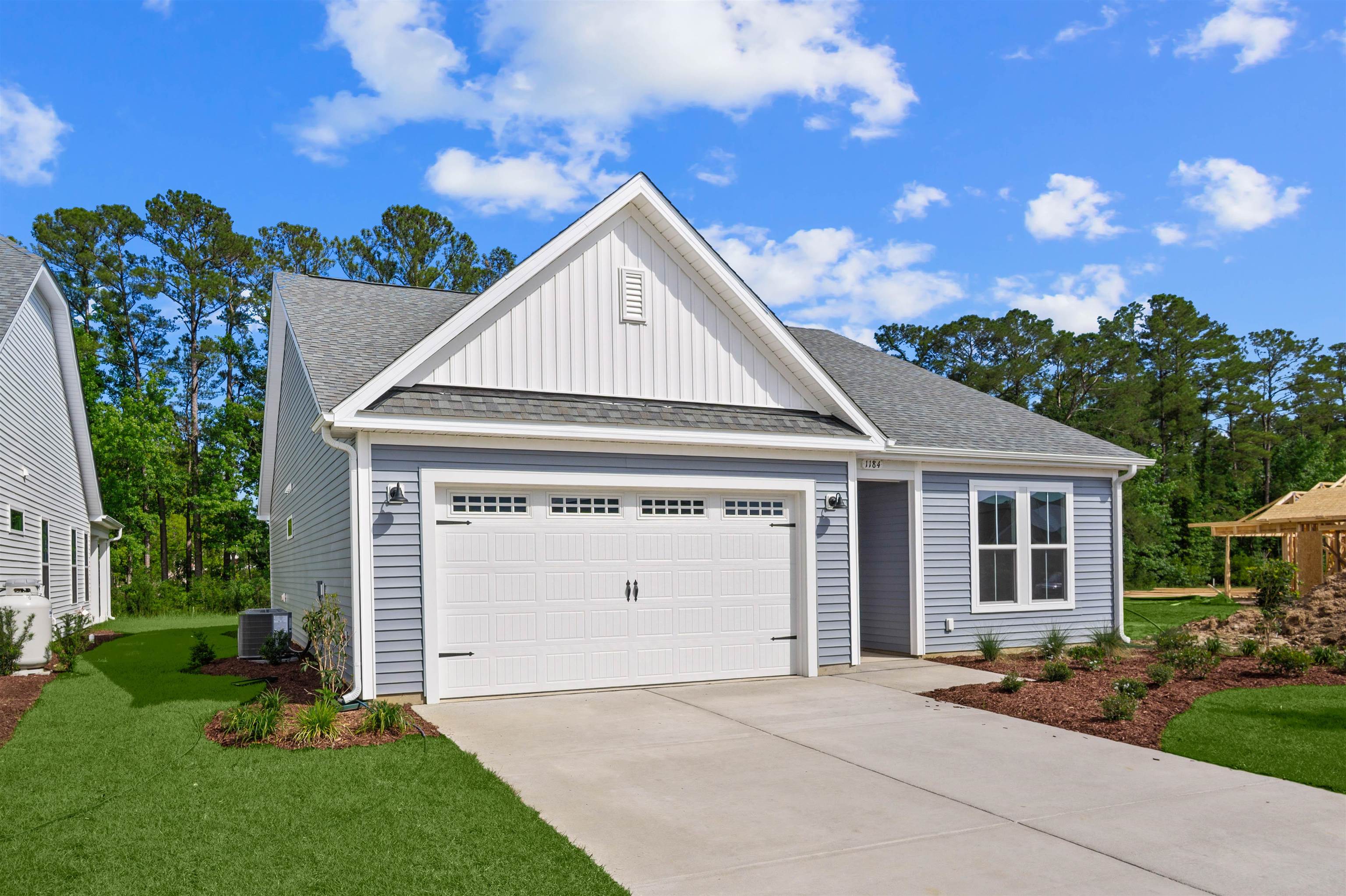 1184 Halter Pl. Property Photo 2