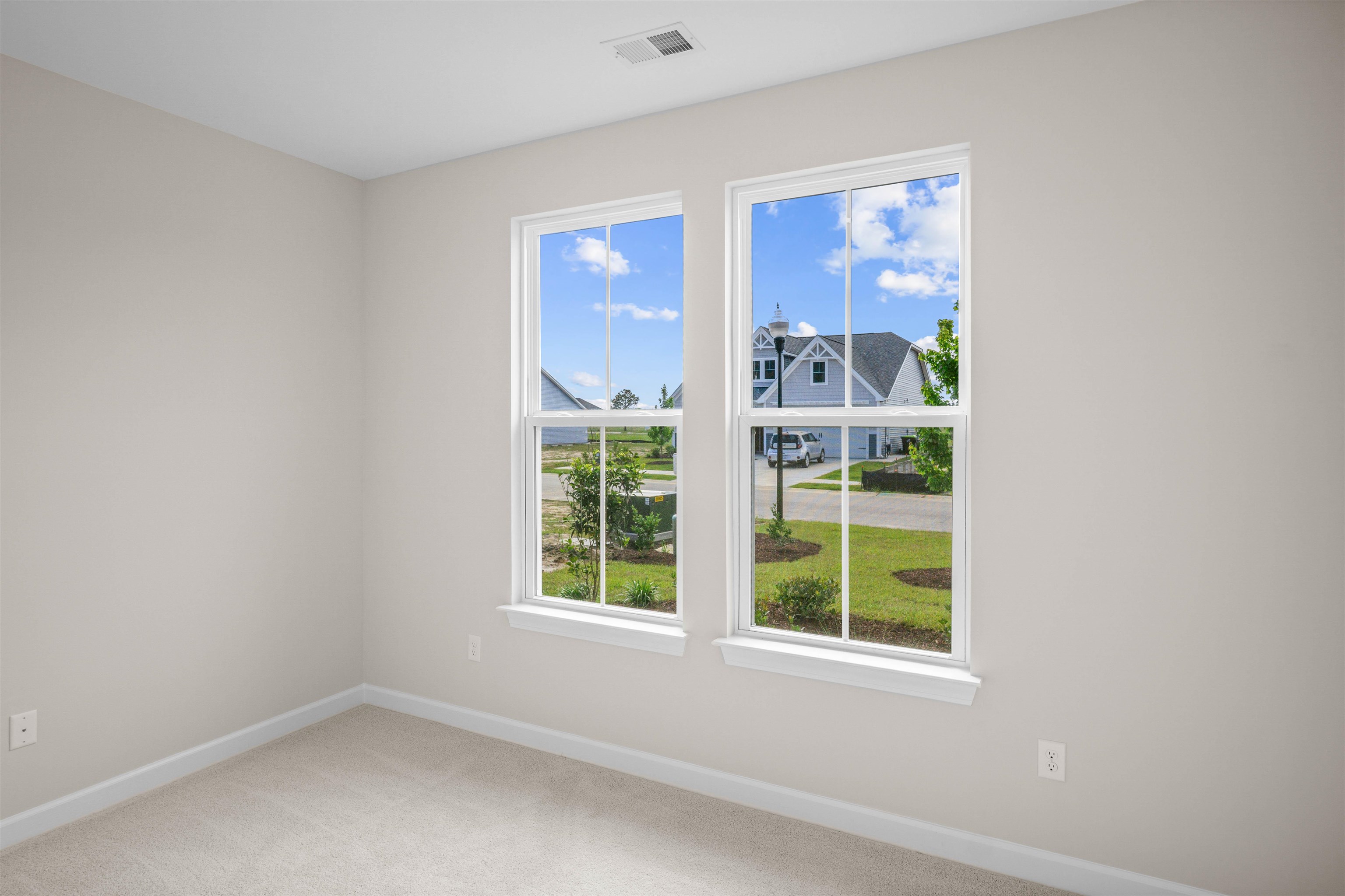 1184 Halter Pl. Property Photo 6