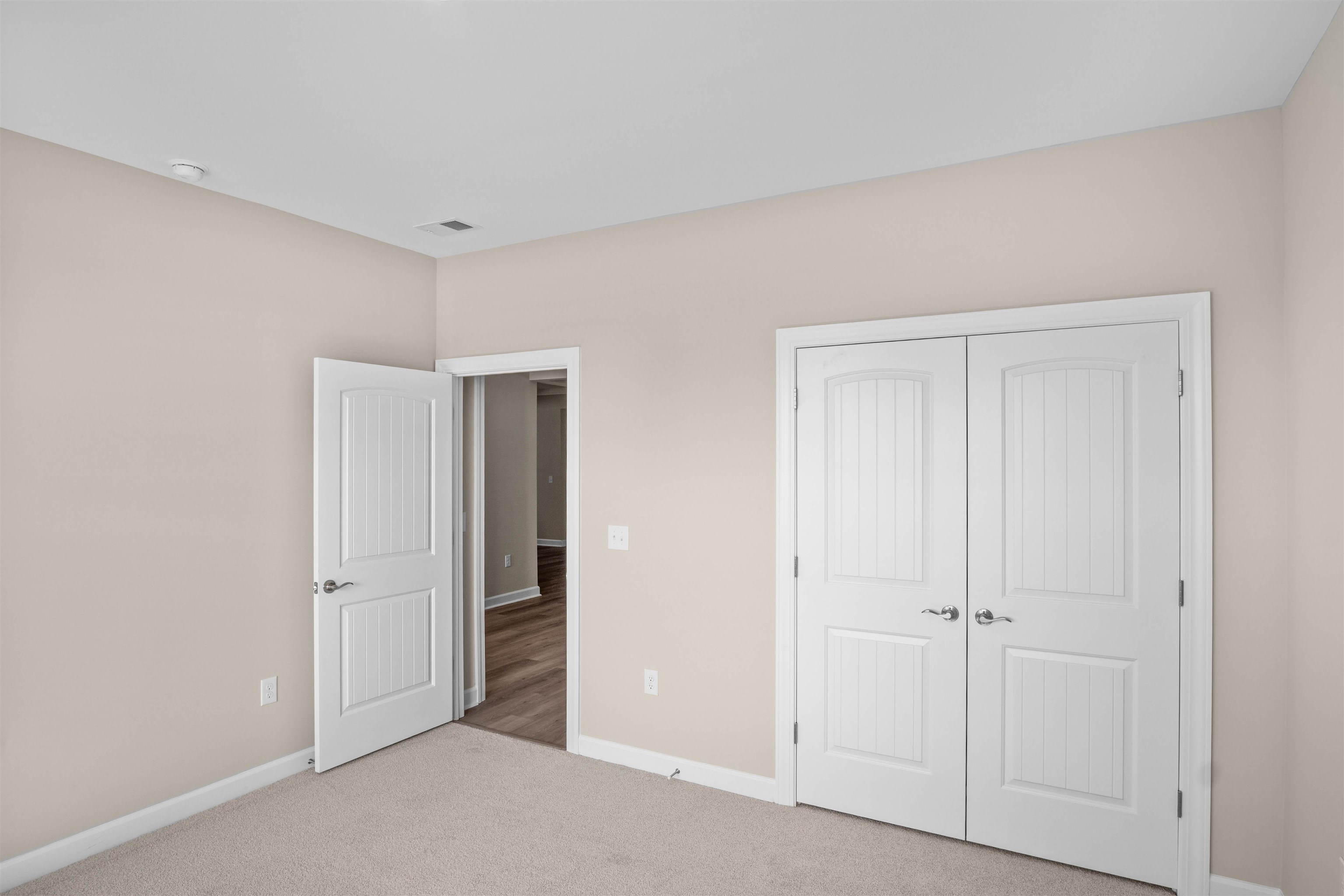 1216 Halter Pl. Property Photo 8
