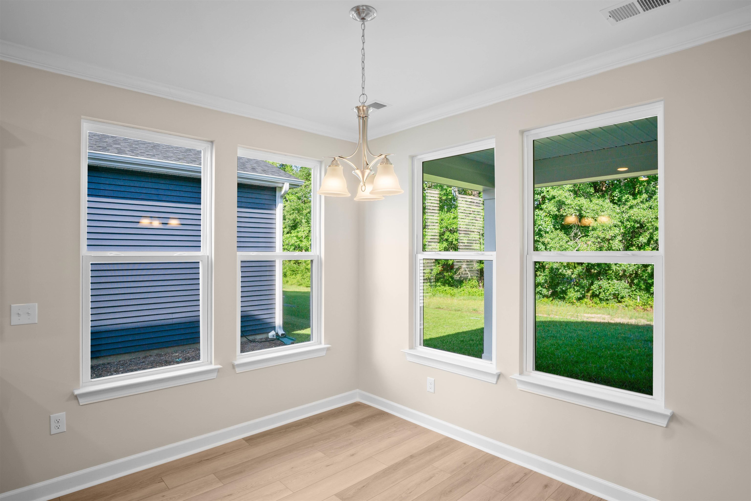 1216 Halter Pl. Property Photo 14
