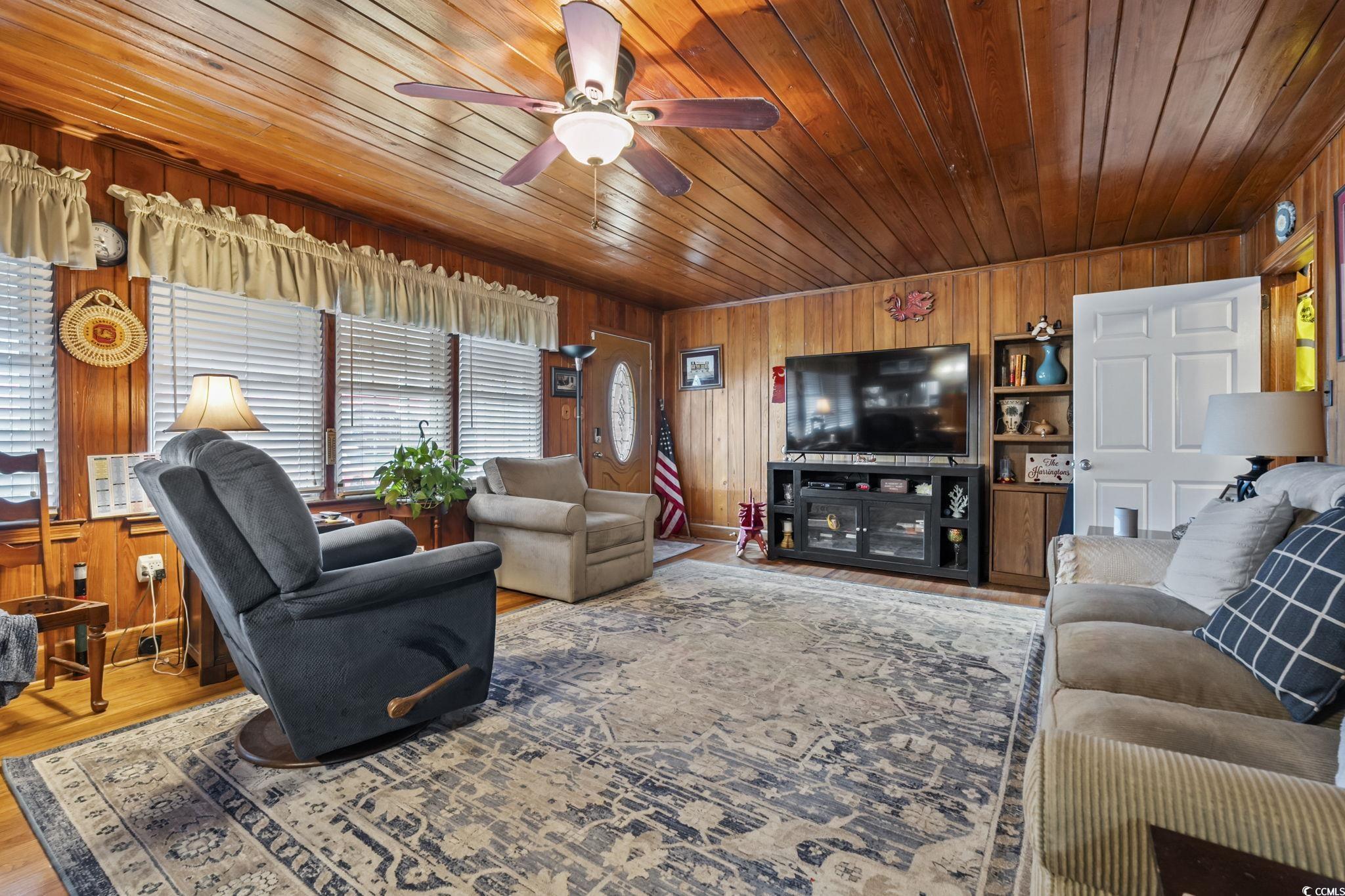 1817 South Island Rd. Property Photo 9