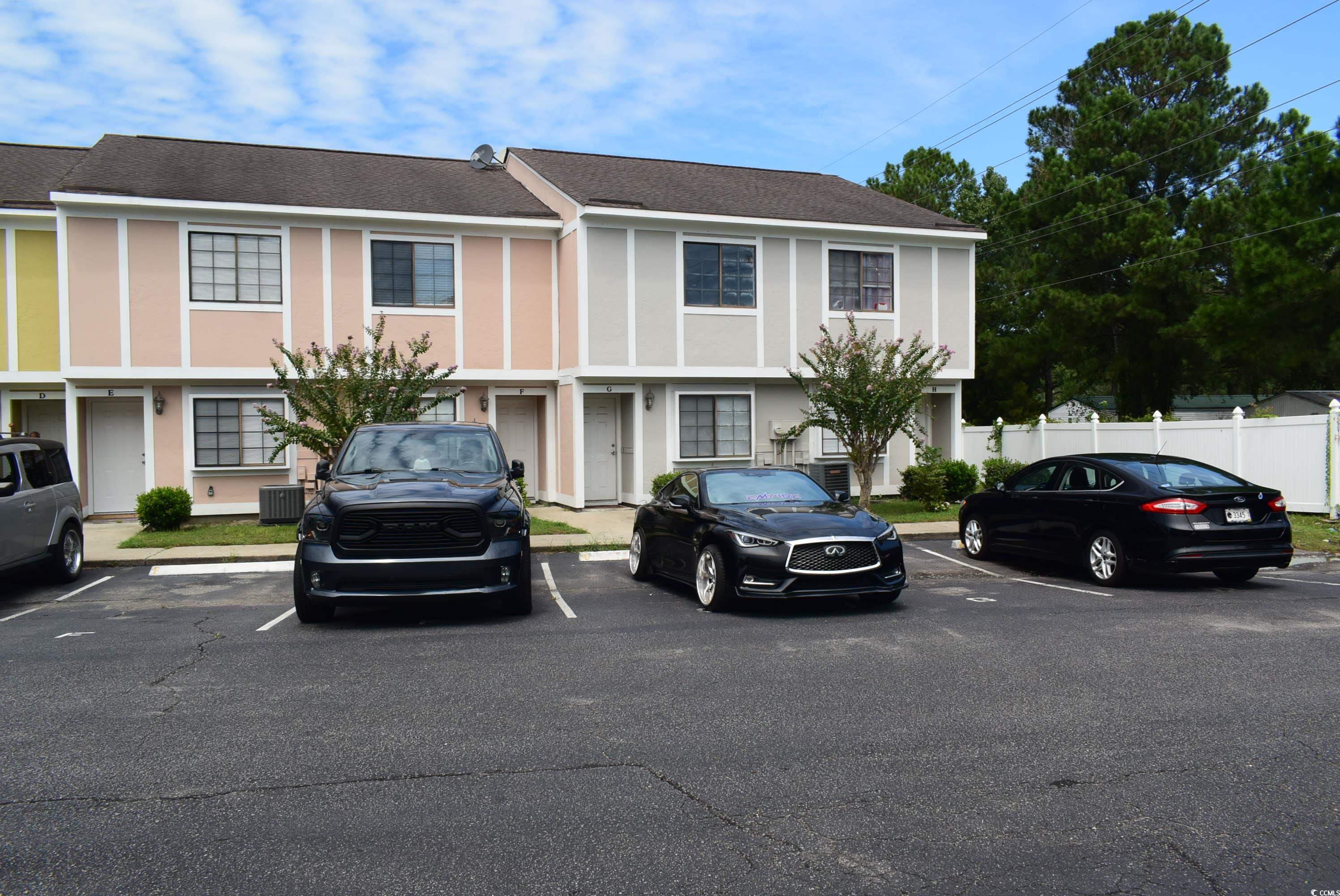 1208 Pinegrove Dr. Property Photo 11