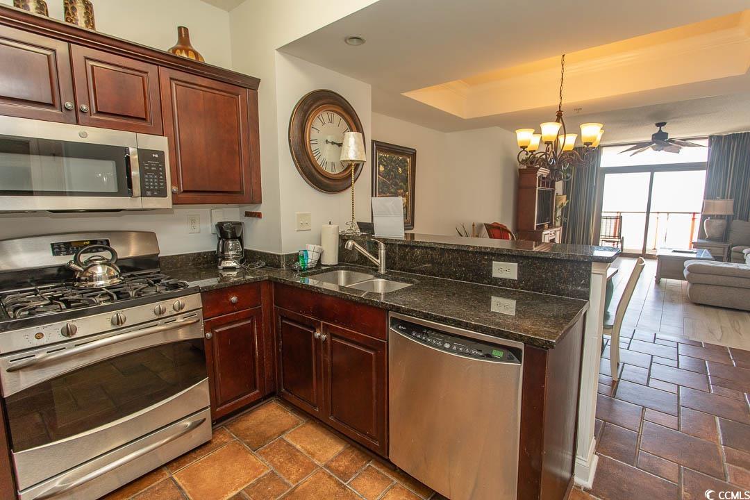 100 North Beach Blvd. Property Photo 14